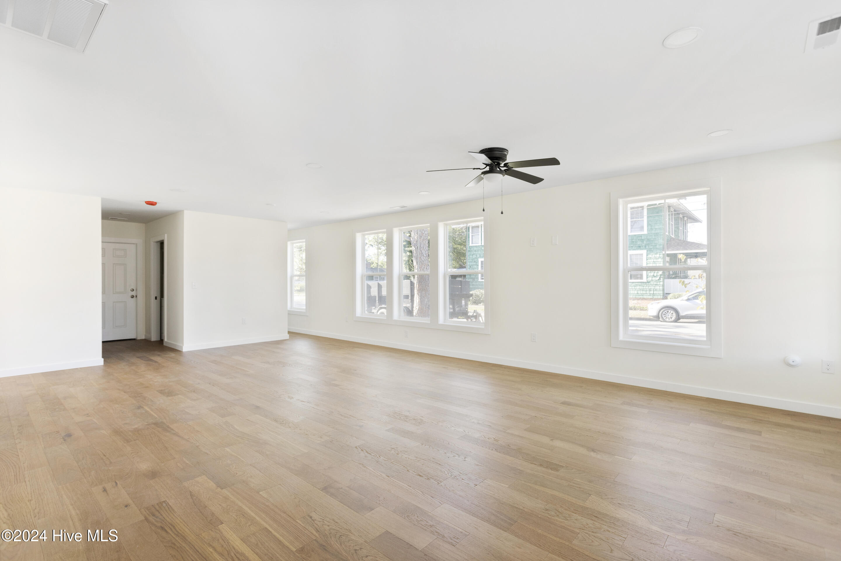 226 Central Boulevard Property Photo 13