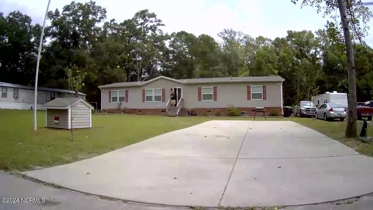 2184 Creekwood Court Property Photo 10
