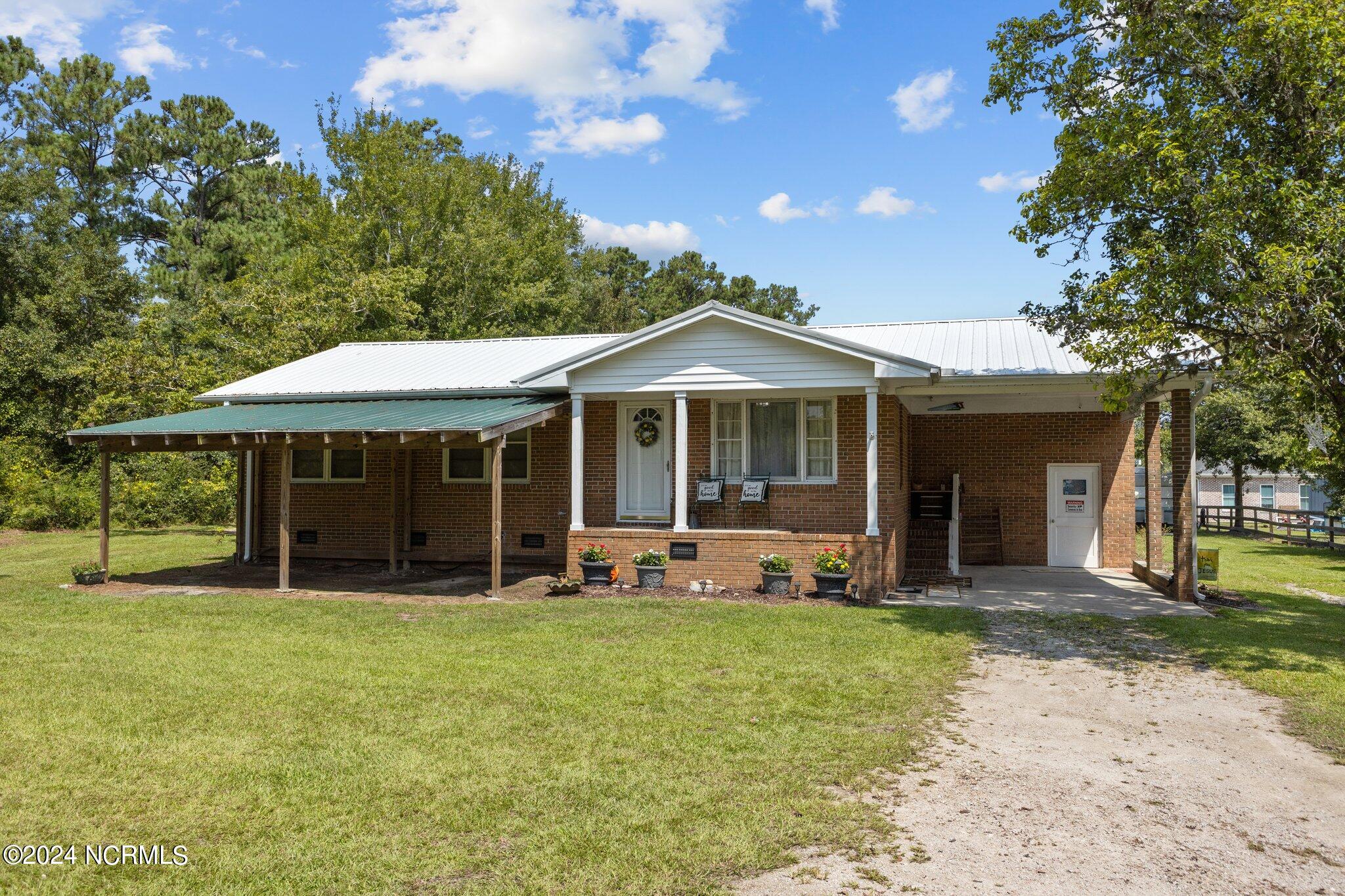 2228 Highway 24 Property Photo 1