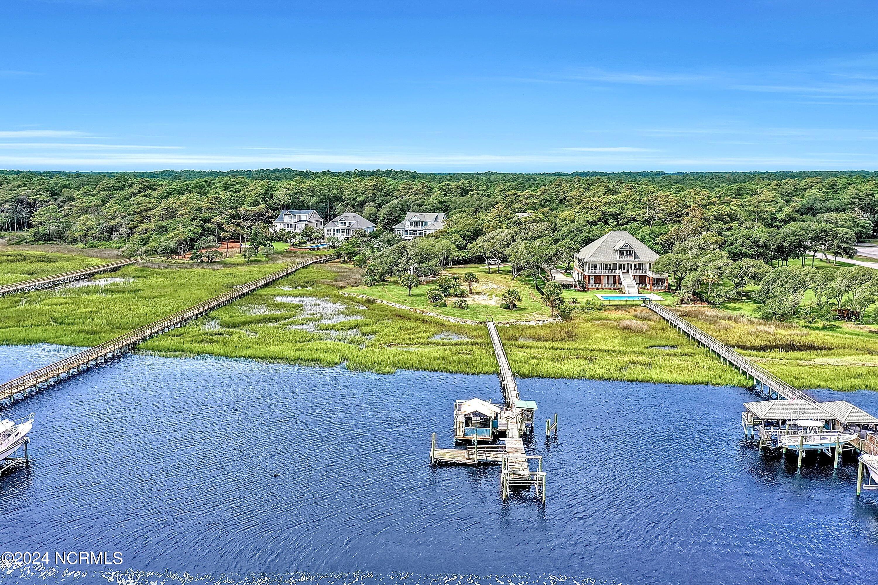 837 Salt Water Lane Property Photo 3