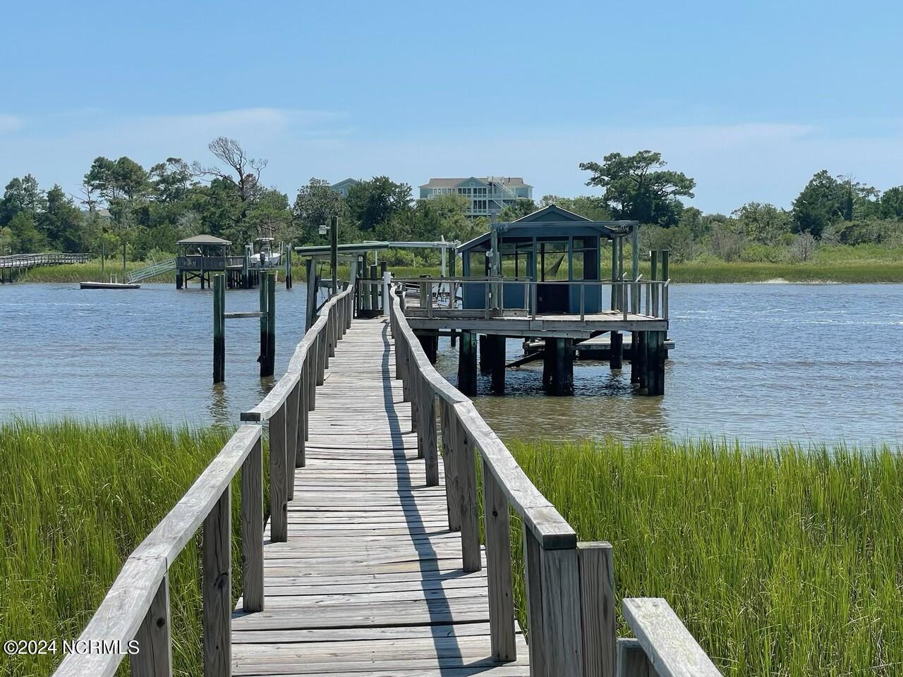 837 Salt Water Lane Property Photo 6