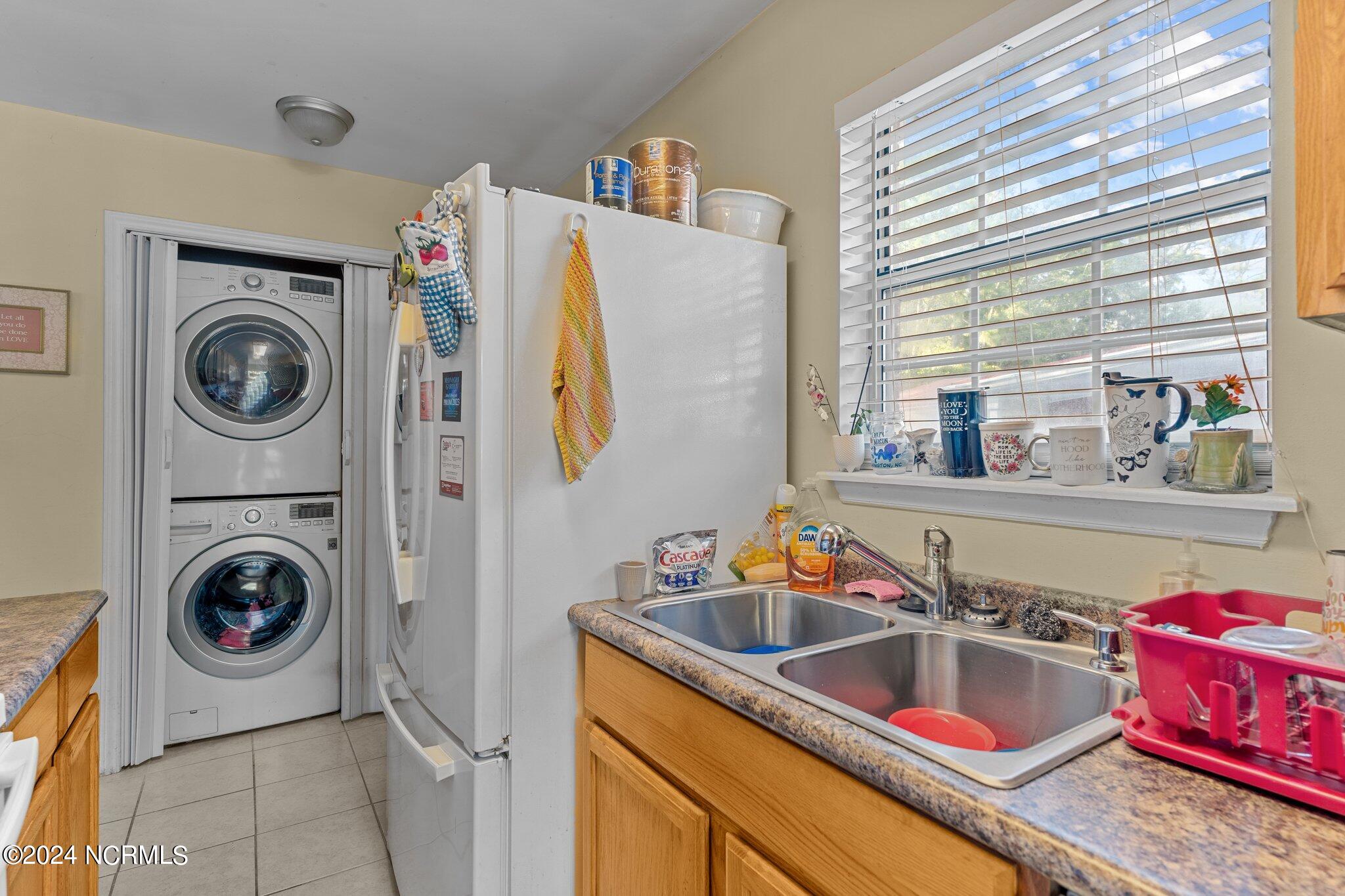 120 Charter Drive Property Photo 12