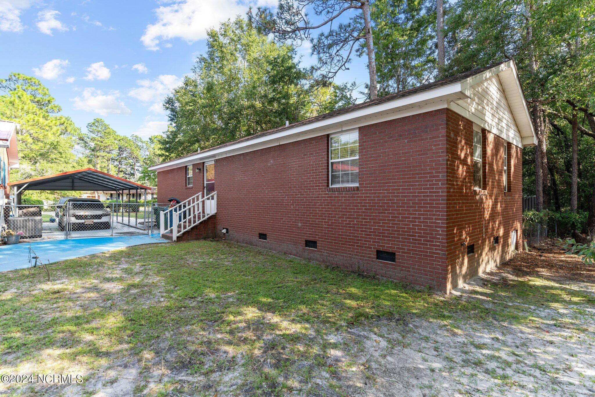 120 Charter Drive Property Photo 27