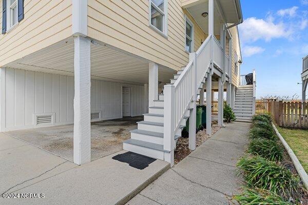 951 Fort Fisher Boulevard Property Photo 4