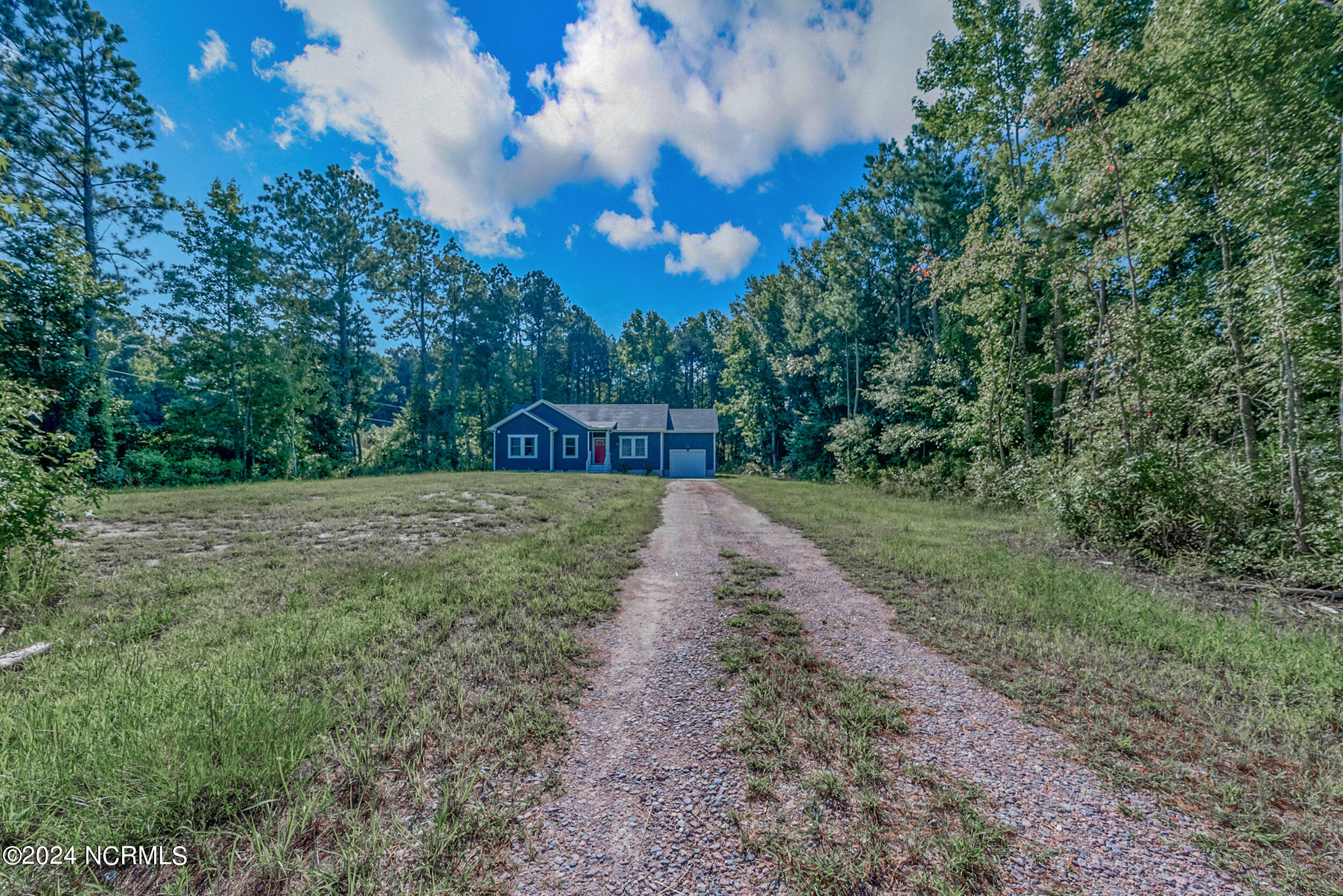554 N Trotman Road Property Photo 3