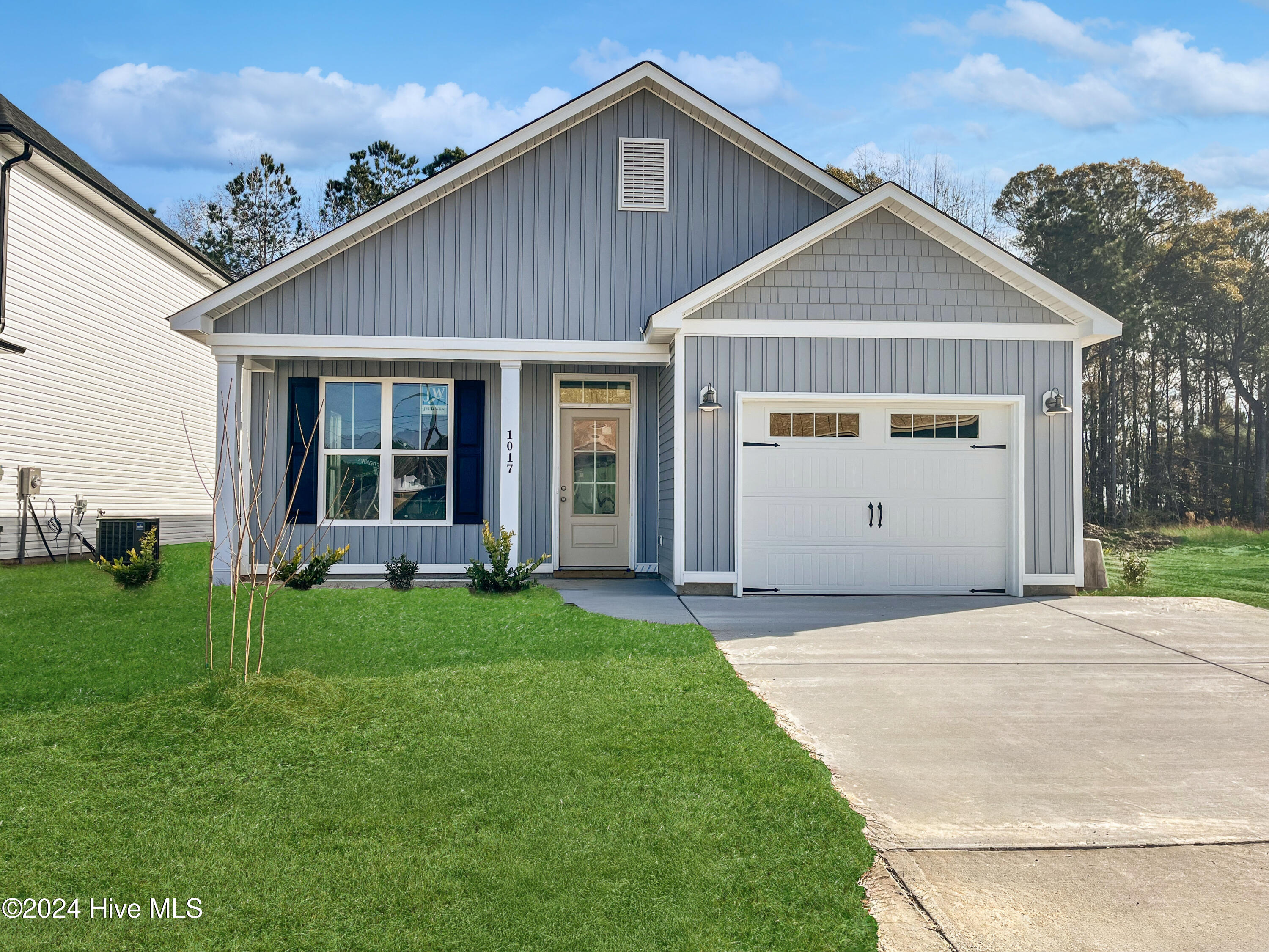3077 Oak Drive Picture
