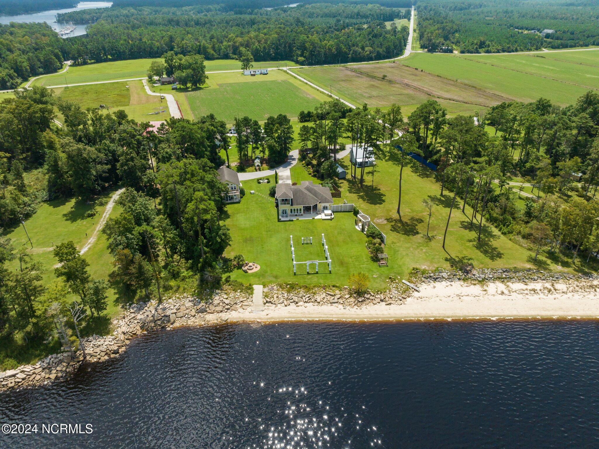 2391 Temples Point Road Property Photo