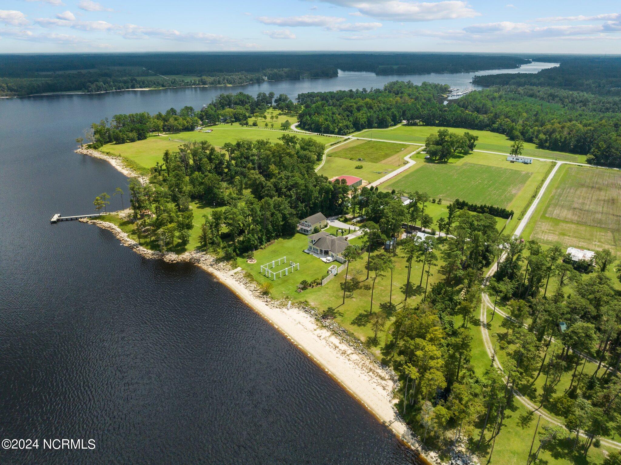2391 Temples Point Road Property Photo 1