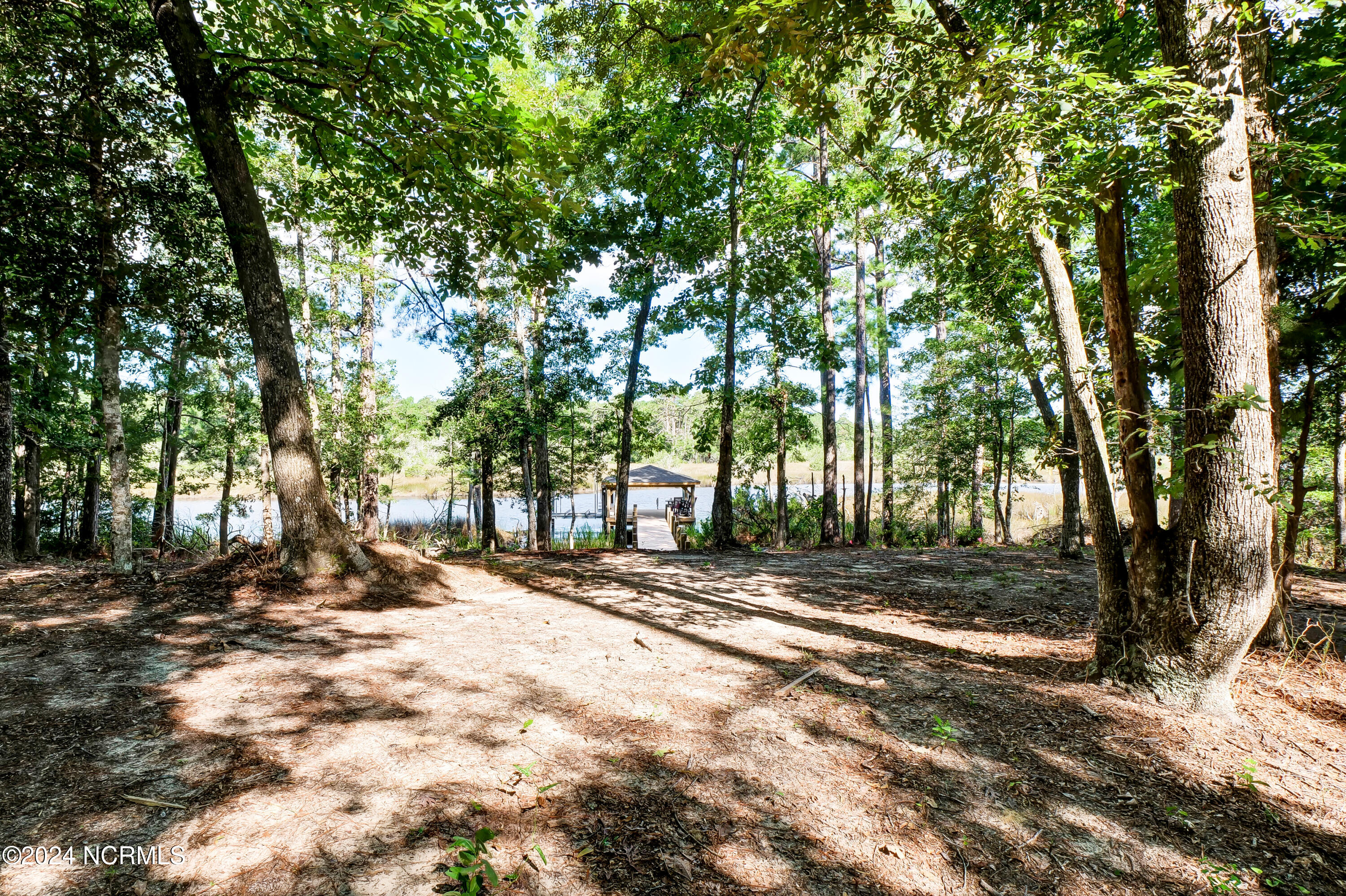 223 Creek View Circle Property Photo 12