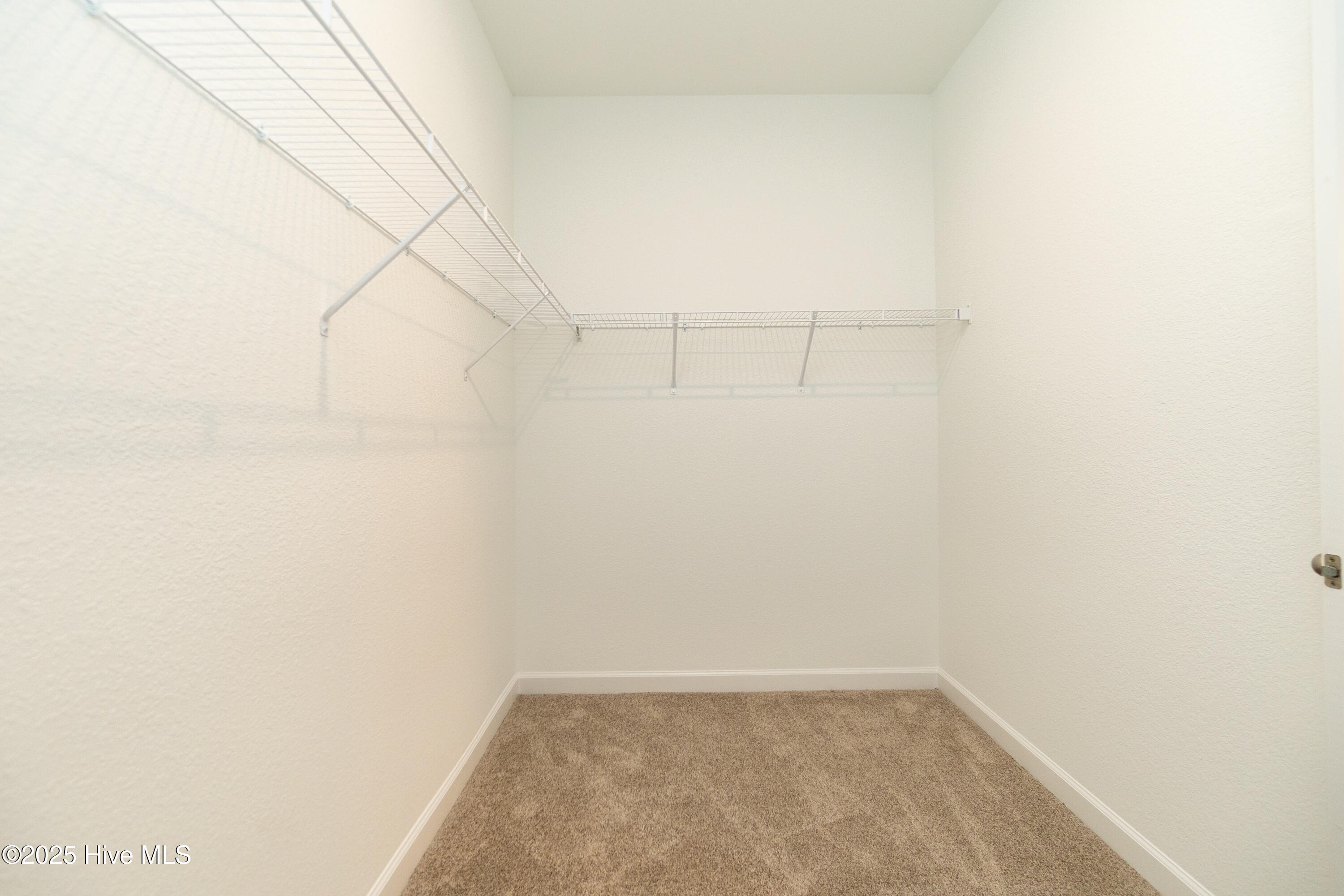 104 Yadkin Drive Property Photo 28