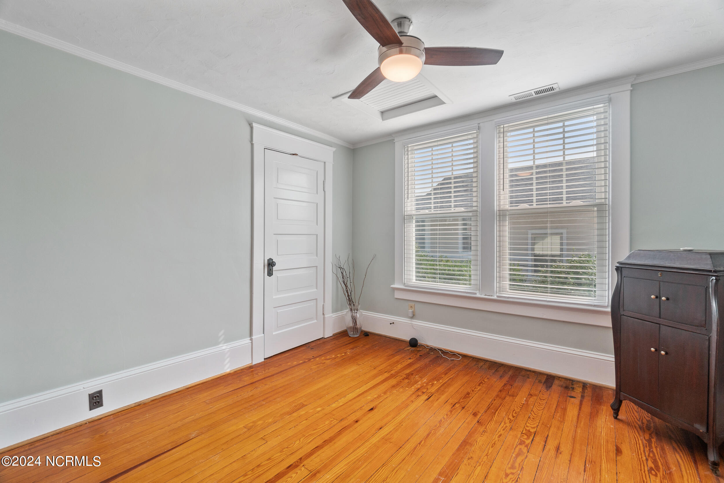 1012 W Church Street Property Photo 26