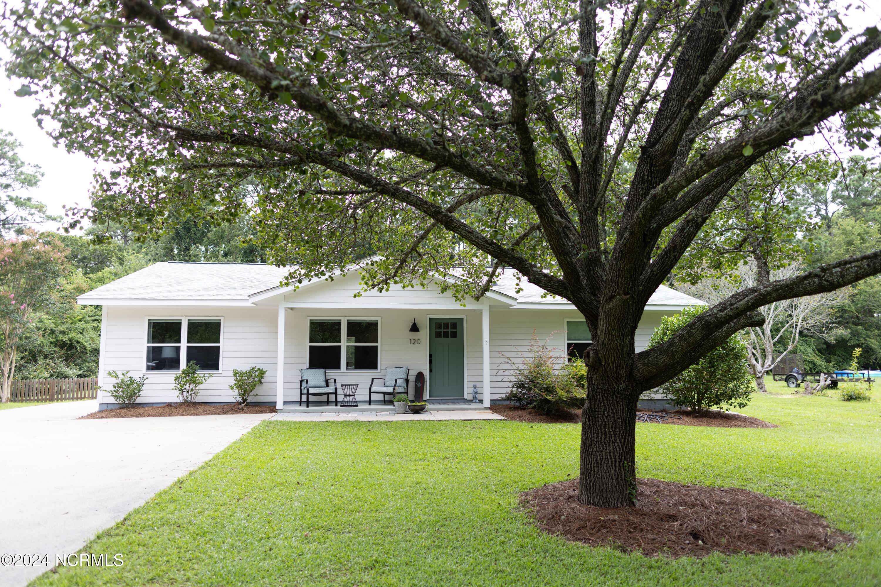 120 Bogue Sound Drive Property Photo 1