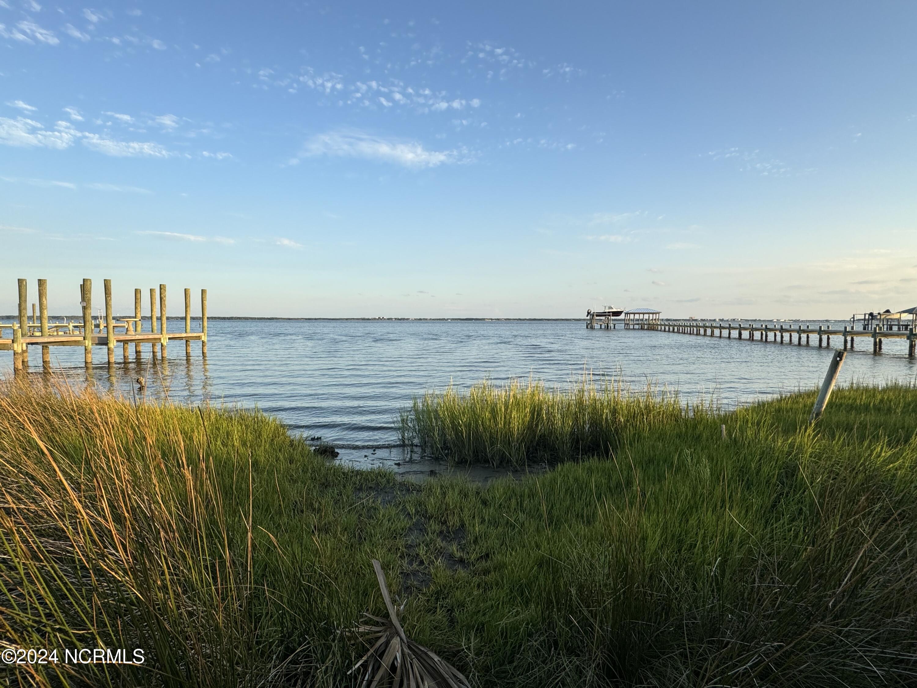 120 Bogue Sound Drive Property Photo 2