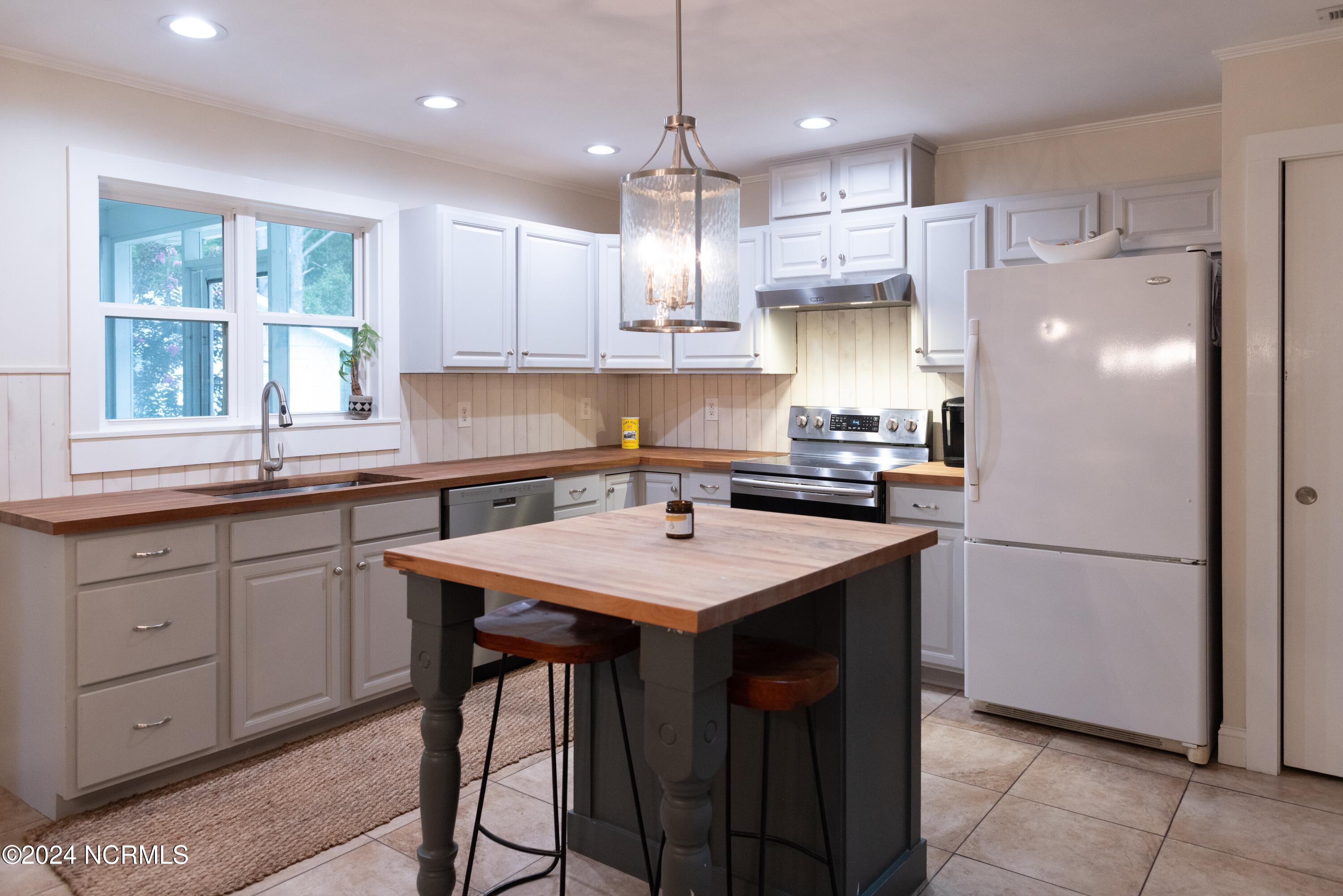 120 Bogue Sound Drive Property Photo 16