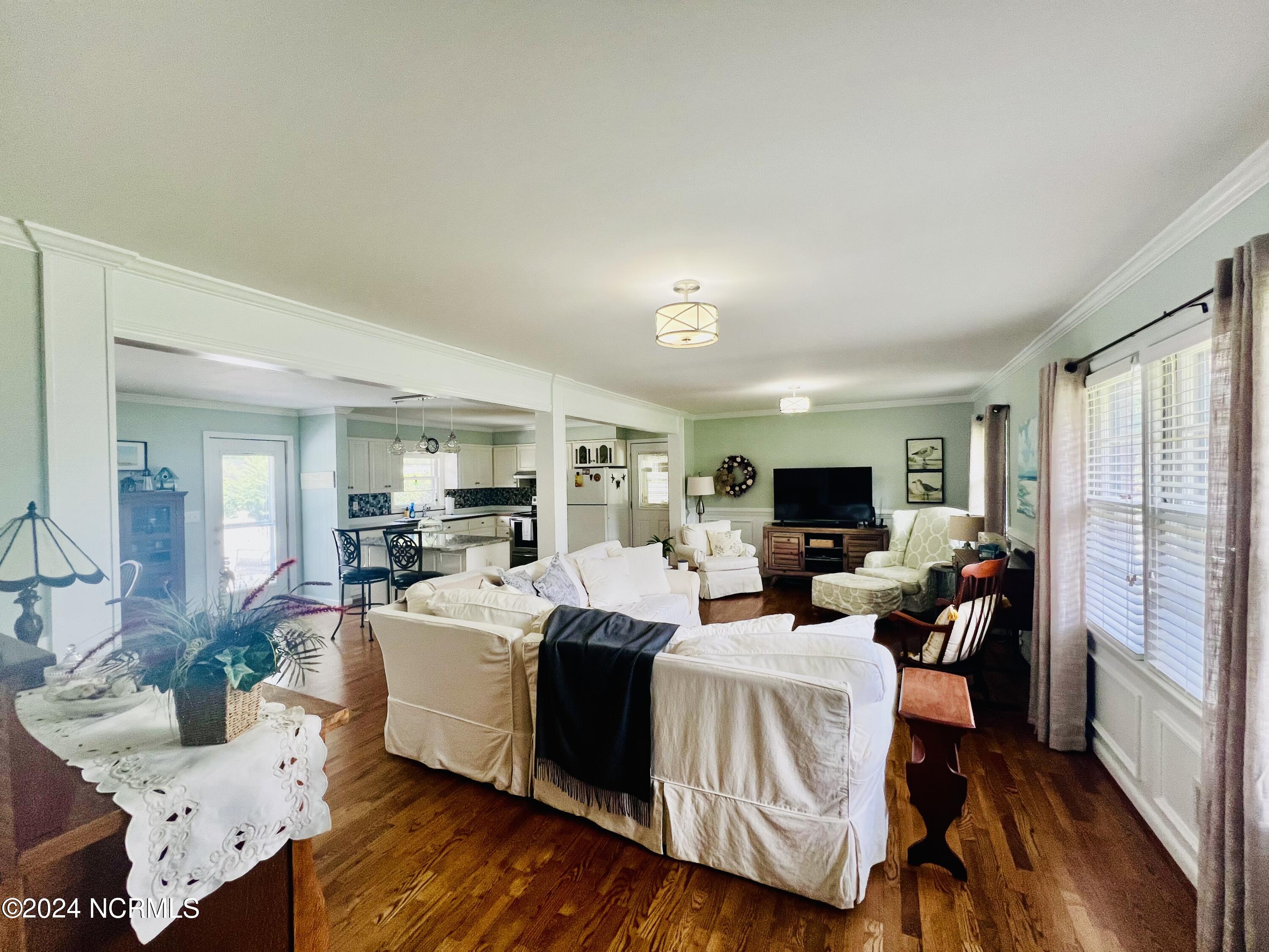 1429 Fork Drive Property Photo 8