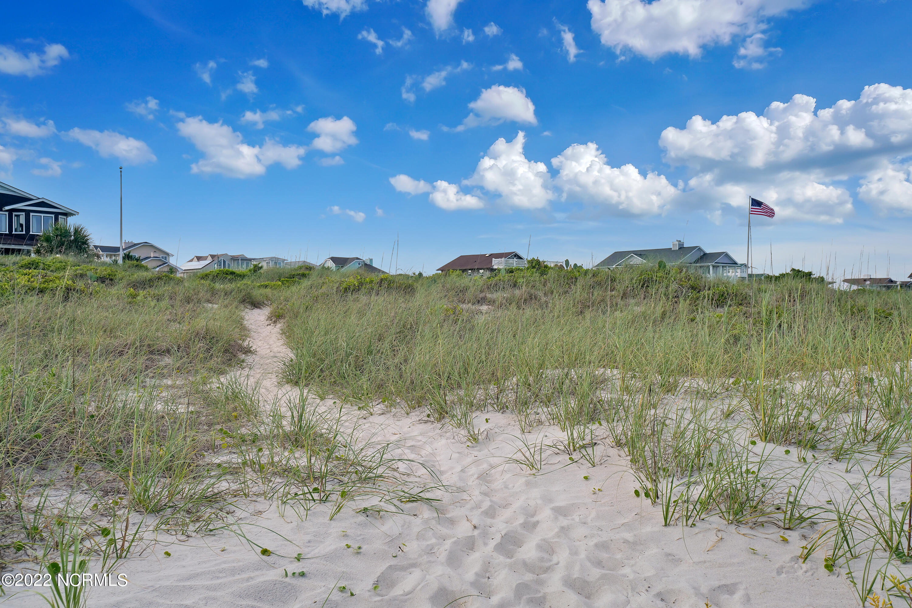 910 S Lumina Avenue Property Photo 82