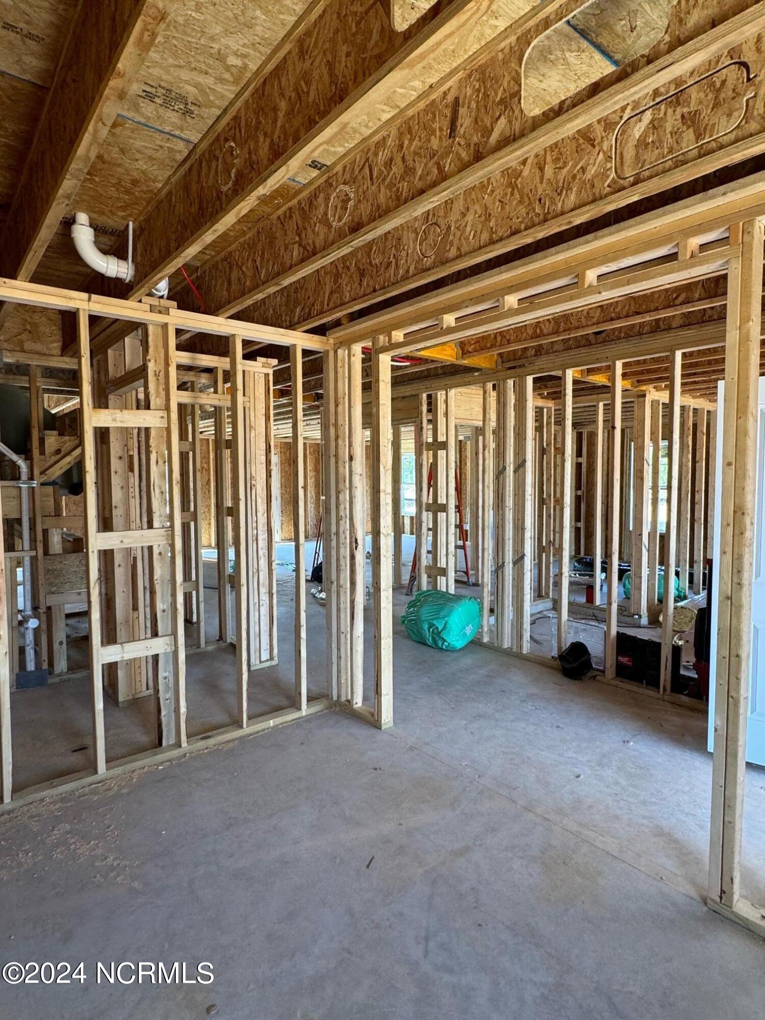 4051 Racking Horse Road Property Photo 3