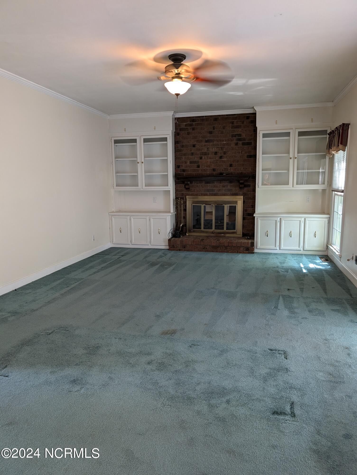 1711 Westbrook Drive Property Photo 13