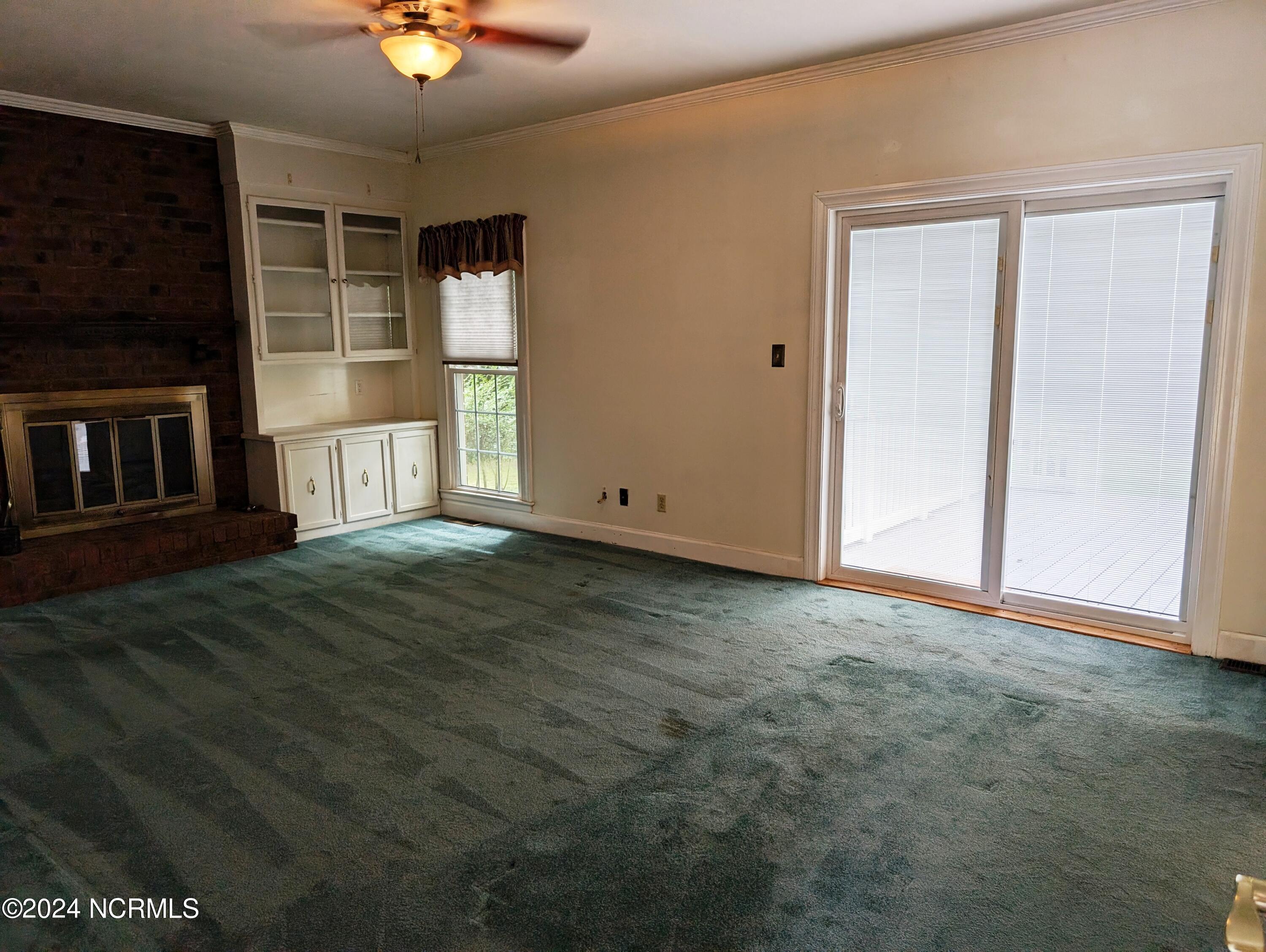 1711 Westbrook Drive Property Photo 14