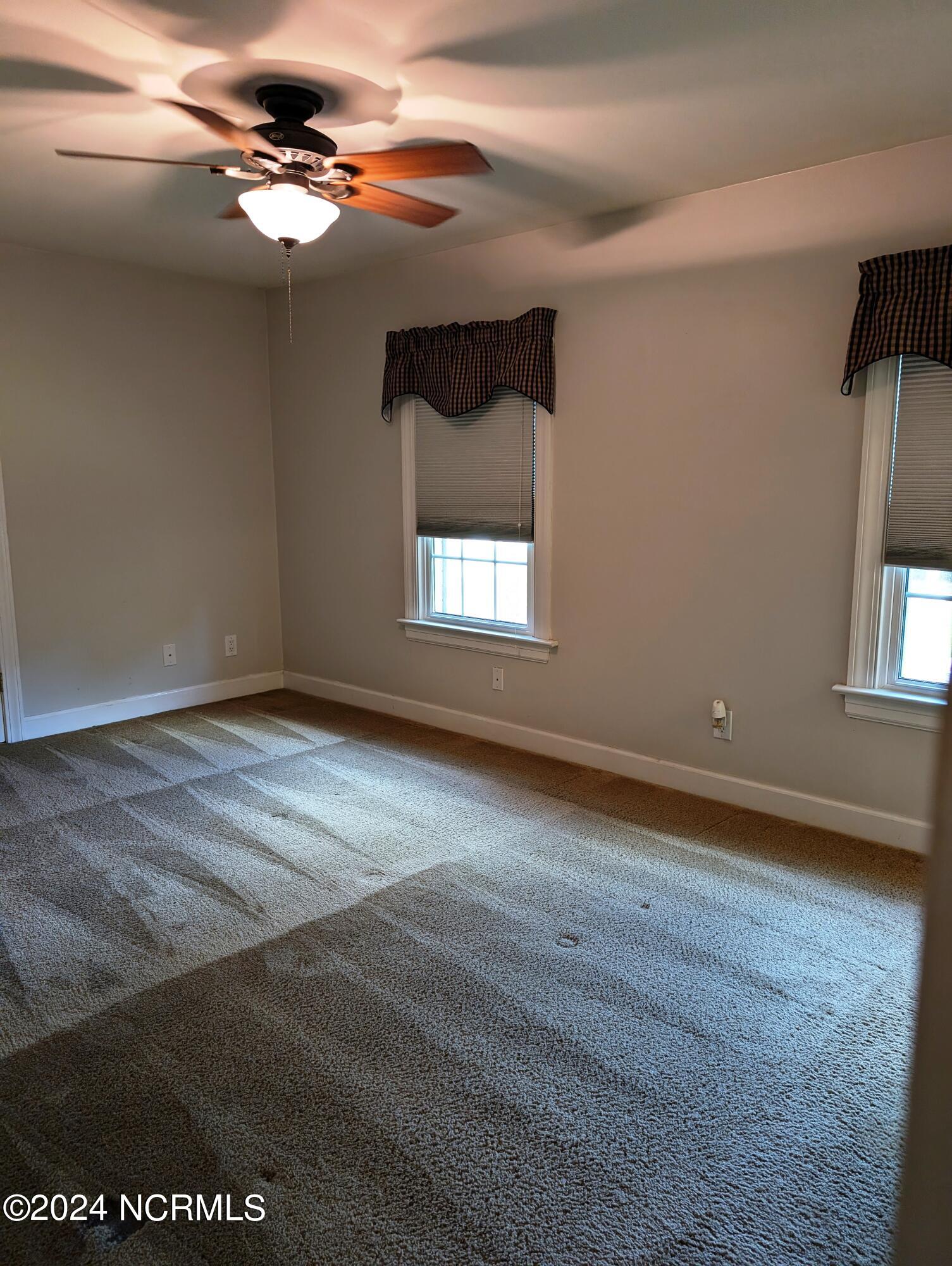 1711 Westbrook Drive Property Photo 28