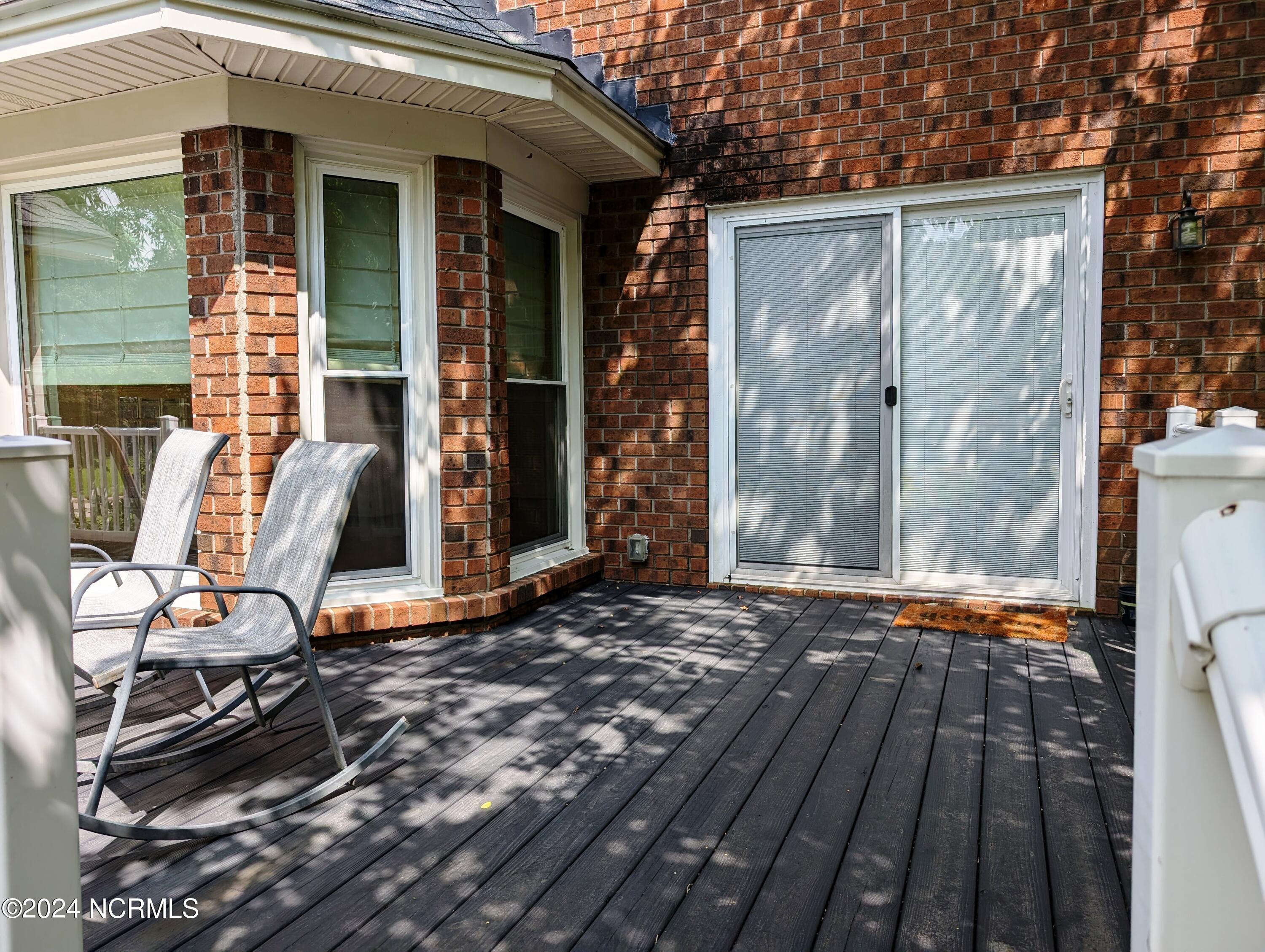 1711 Westbrook Drive Property Photo 38