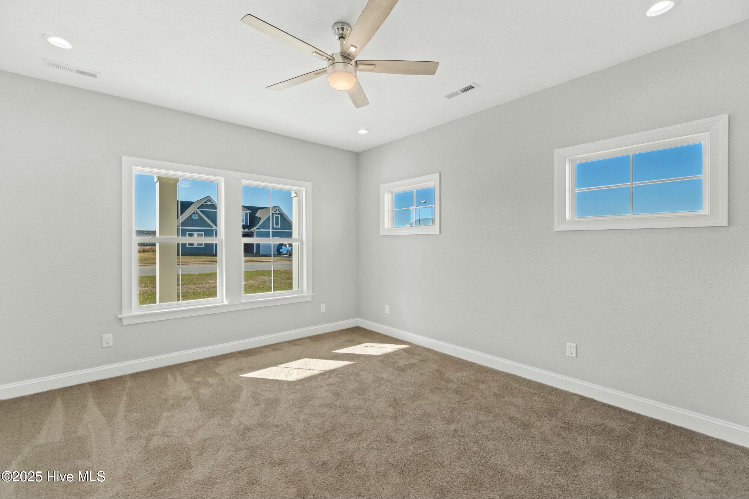306 Genoa Drive Property Photo 7