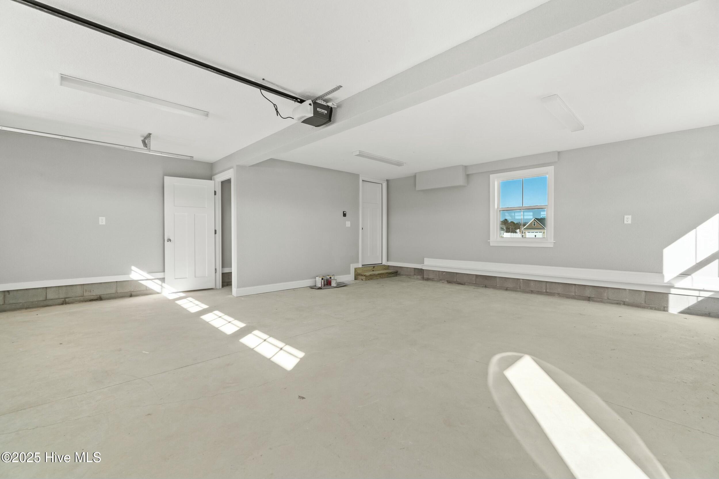306 Genoa Drive Property Photo 39
