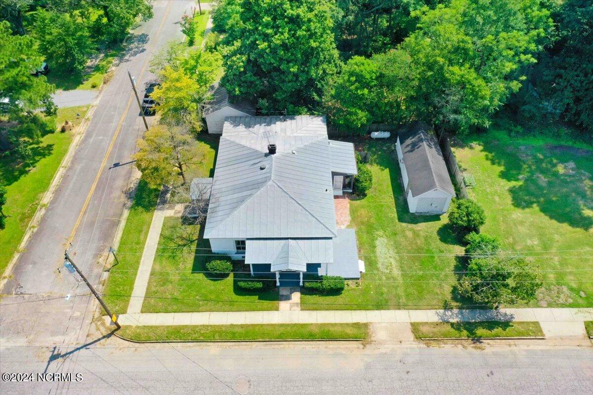 6709 E Wilson Street Property Photo 22