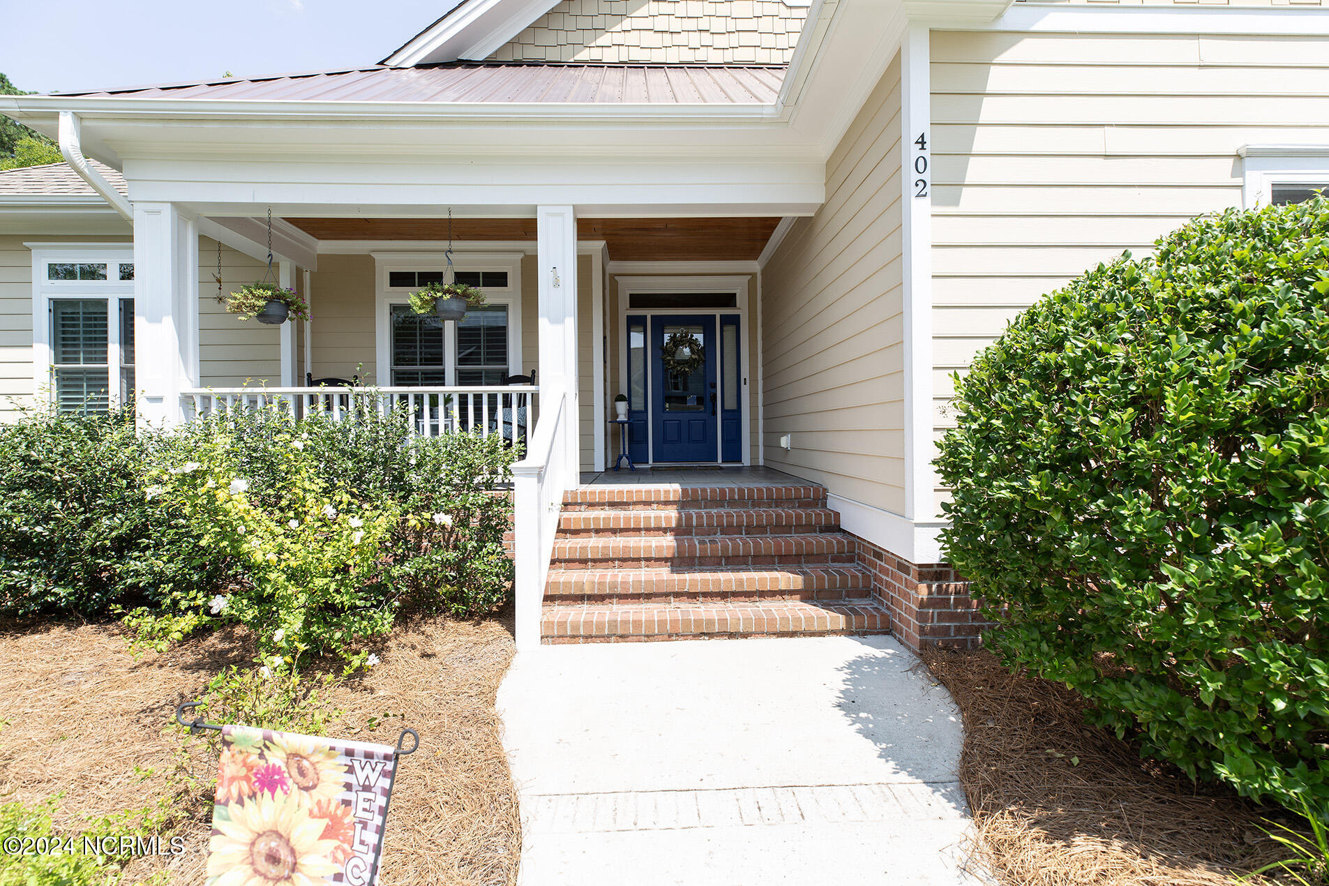 402 Cornubia Drive Property Photo 4