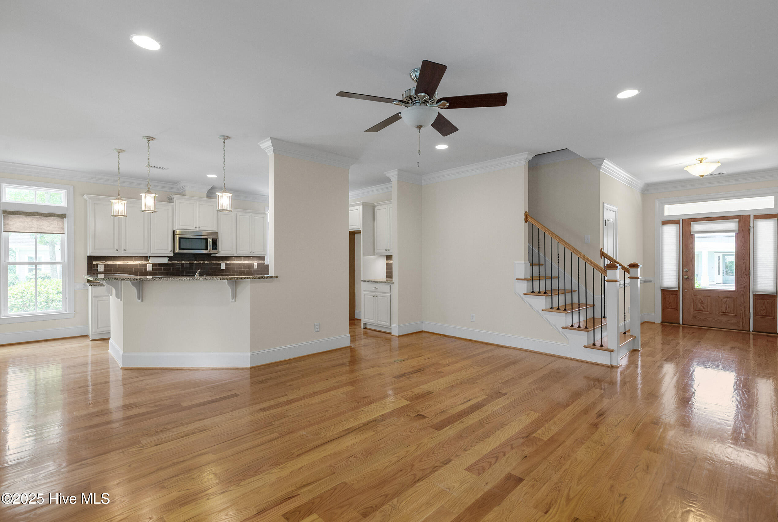 402 Cornubia Drive Property Photo 11