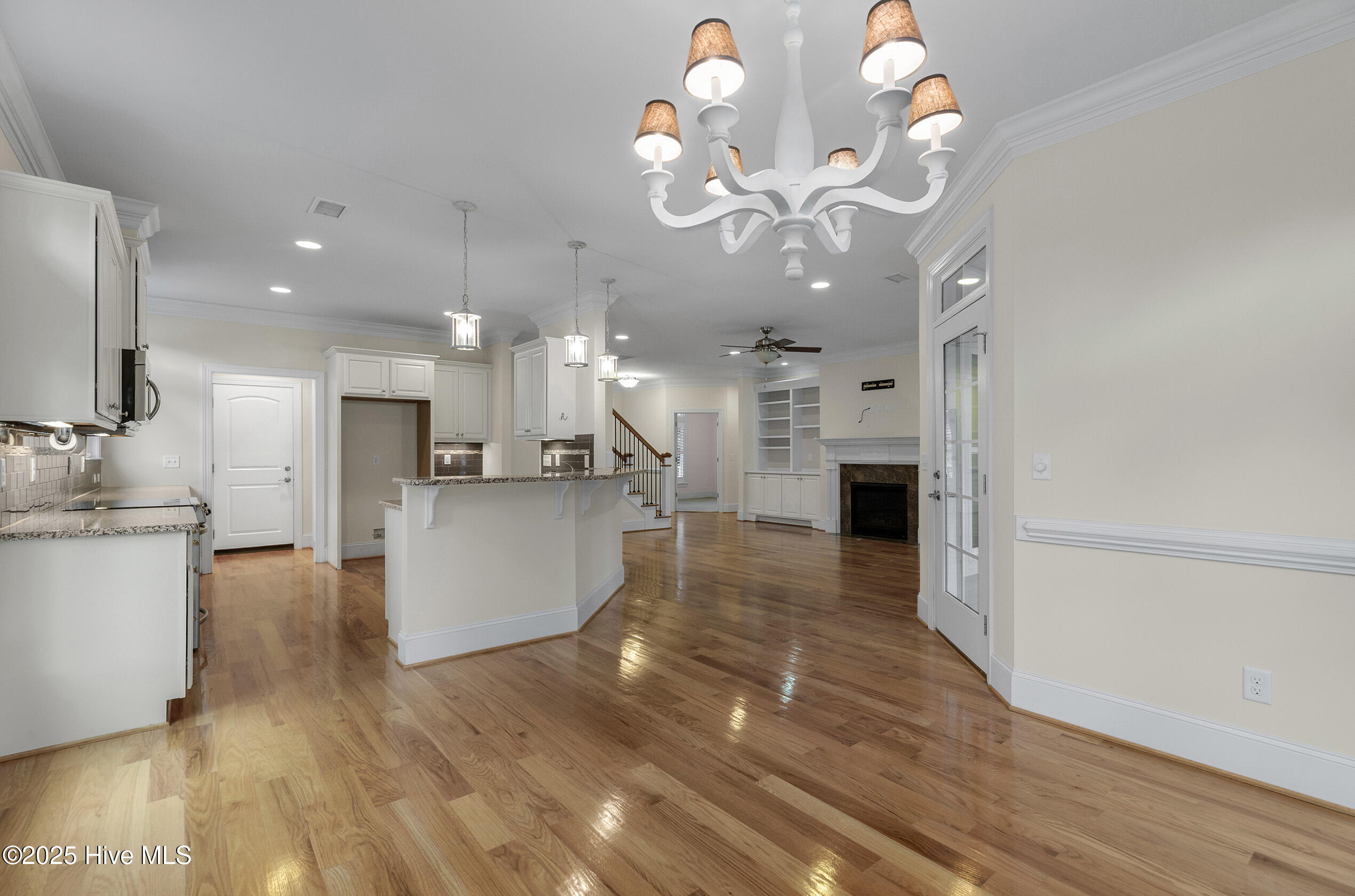 402 Cornubia Drive Property Photo 15