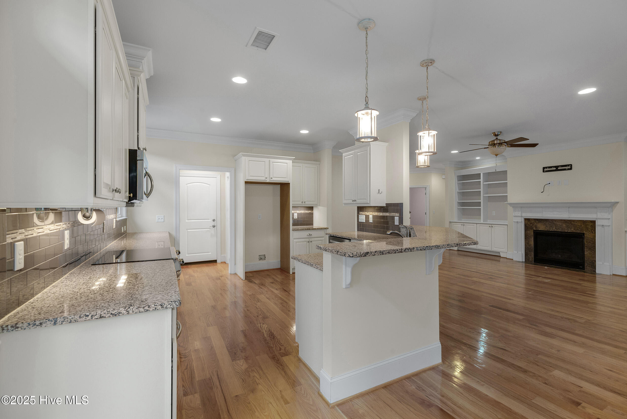 402 Cornubia Drive Property Photo 19