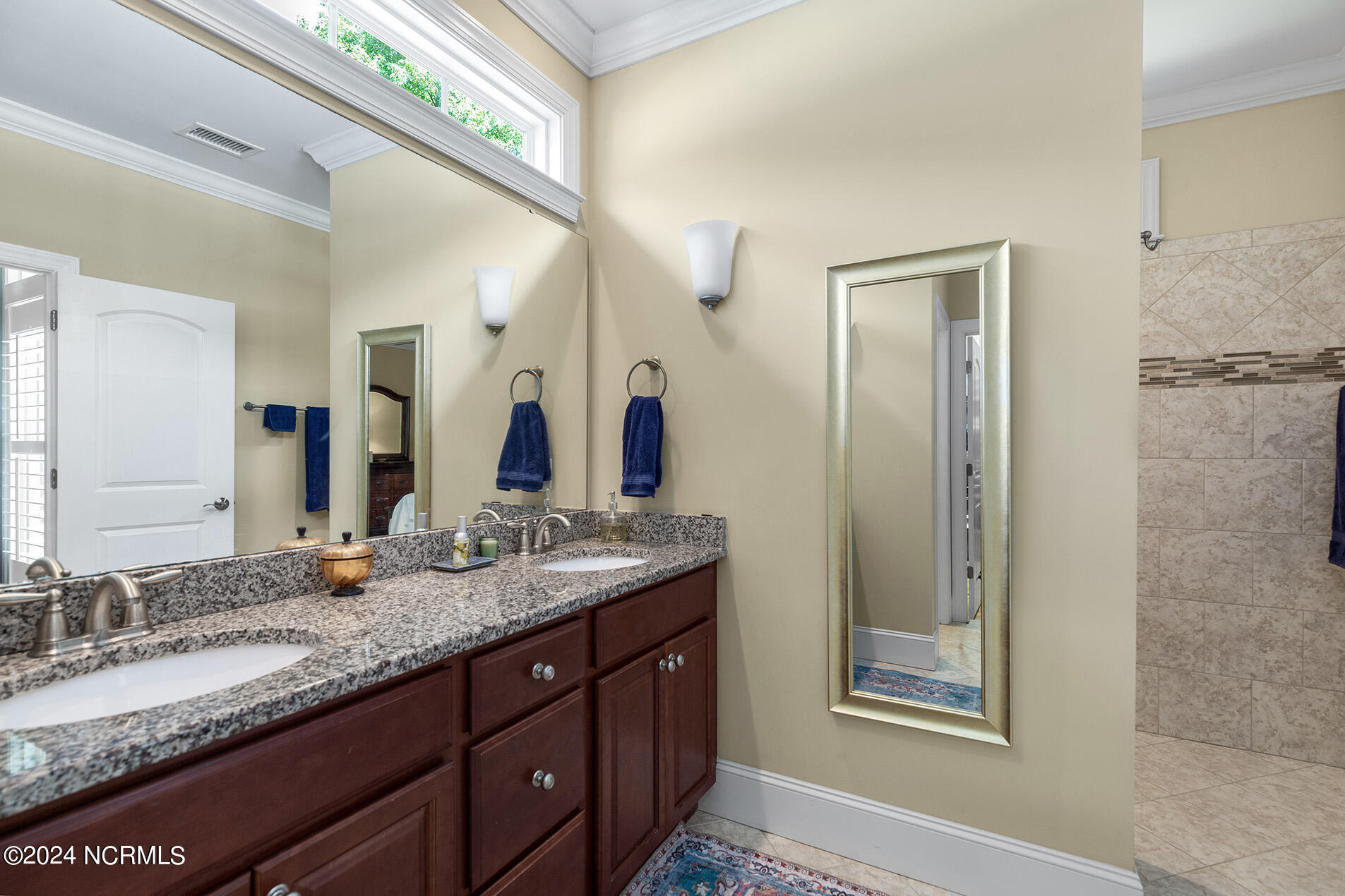 402 Cornubia Drive Property Photo 23