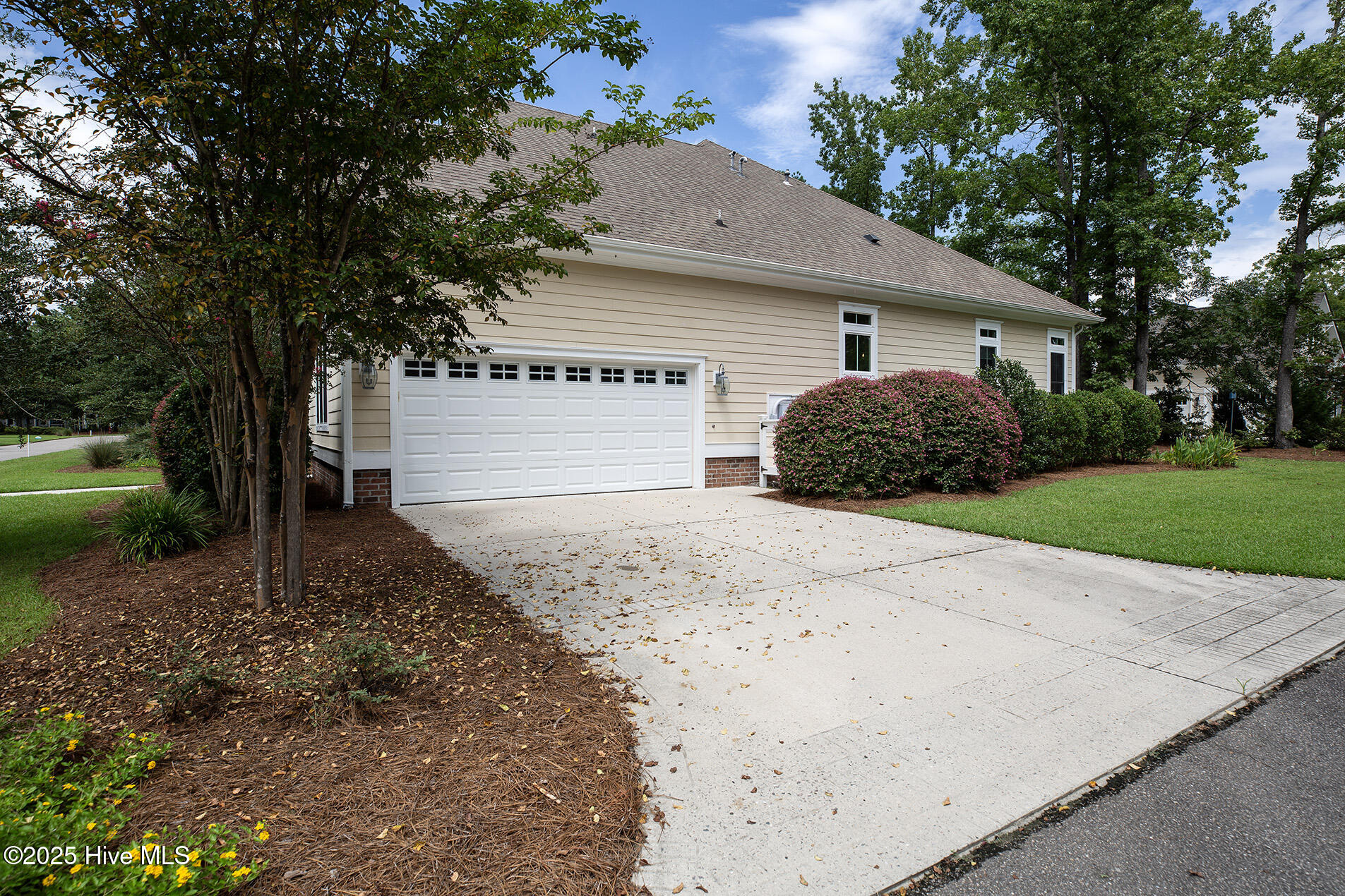 402 Cornubia Drive Property Photo 51