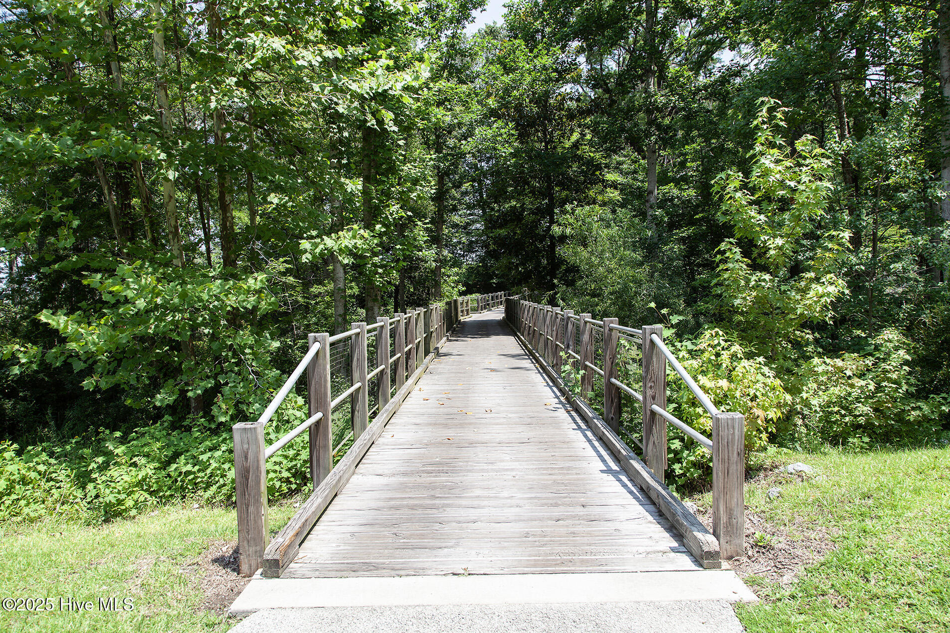 402 Cornubia Drive Property Photo 64