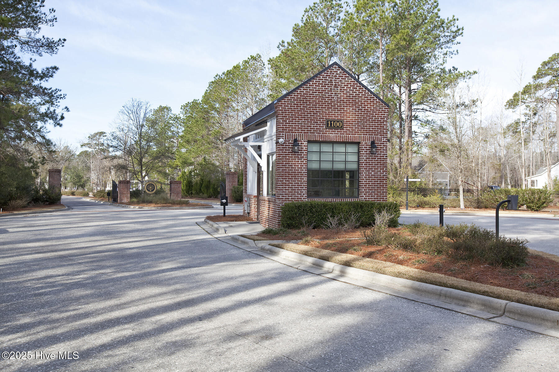 402 Cornubia Drive Property Photo 78