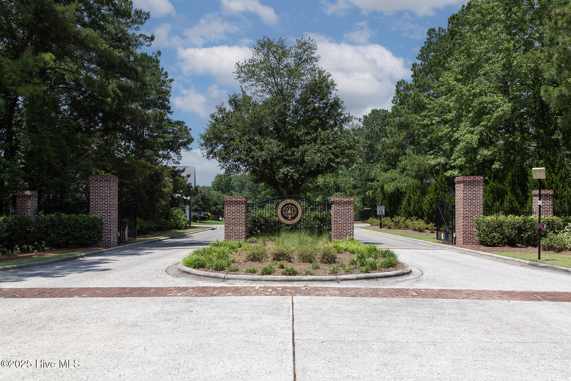 402 Cornubia Drive Property Photo 83