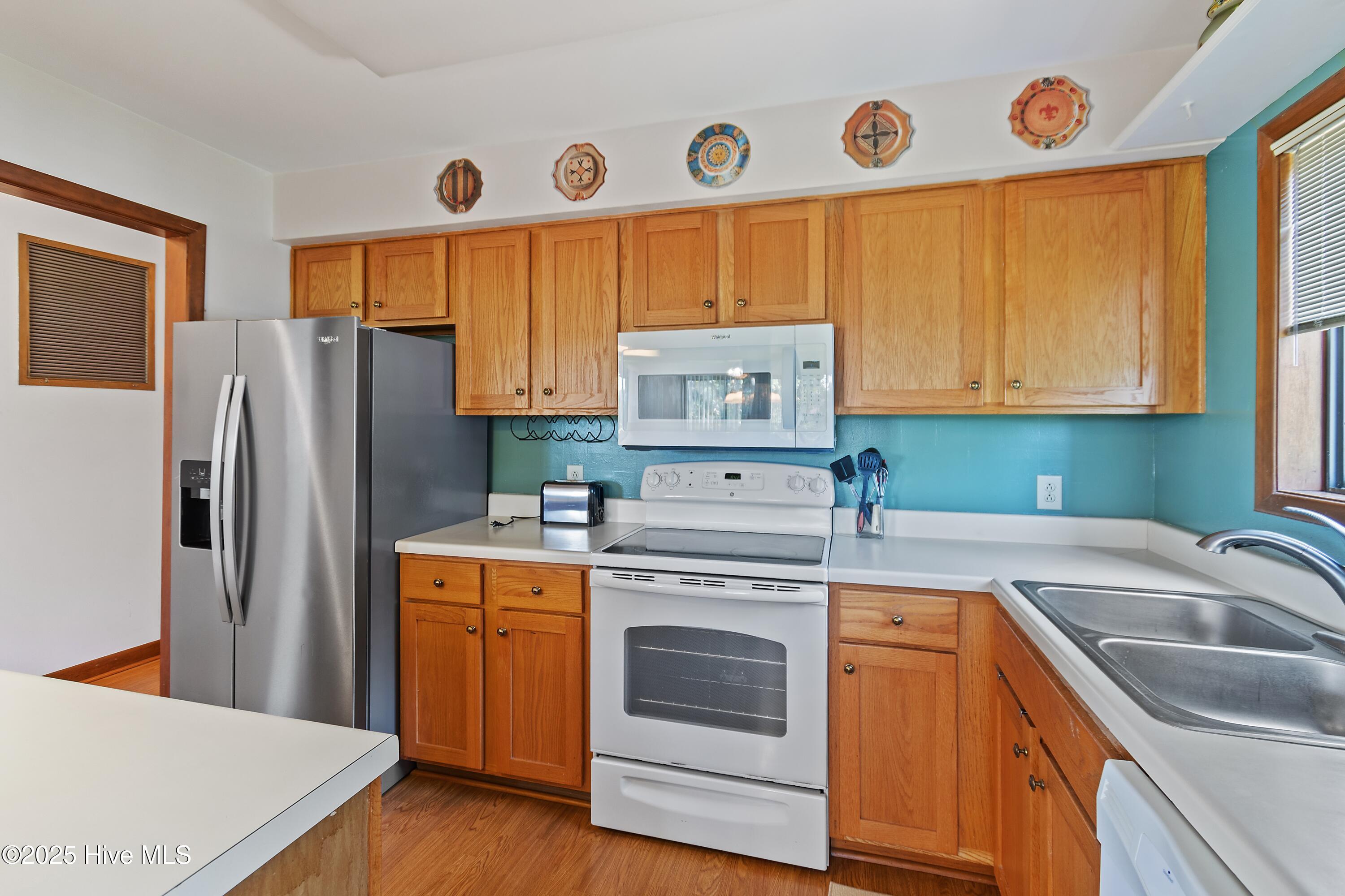 37 Bunker Court Property Photo 2
