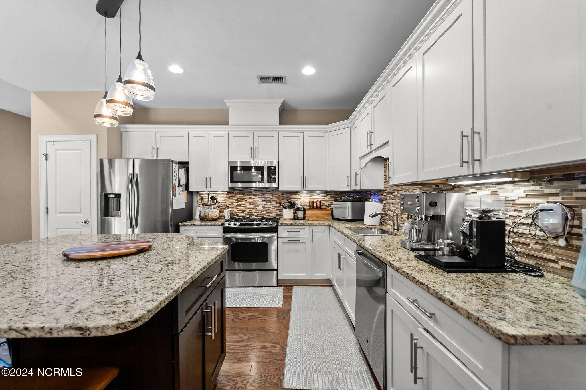 177 Pinebranch Court Property Photo 12