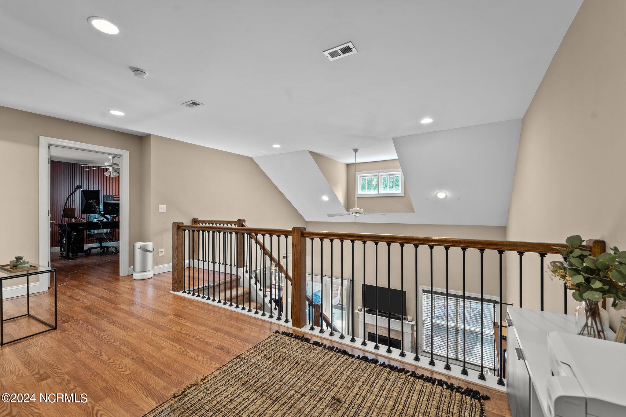 177 Pinebranch Court Property Photo 19