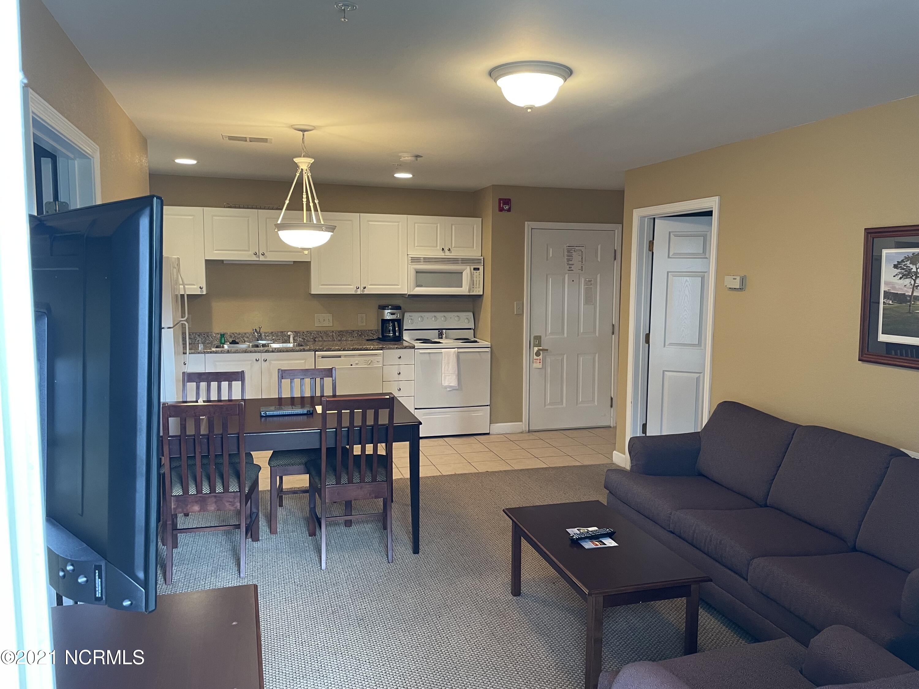 490 Little River Farm Boulevard 206 A Property Photo 5