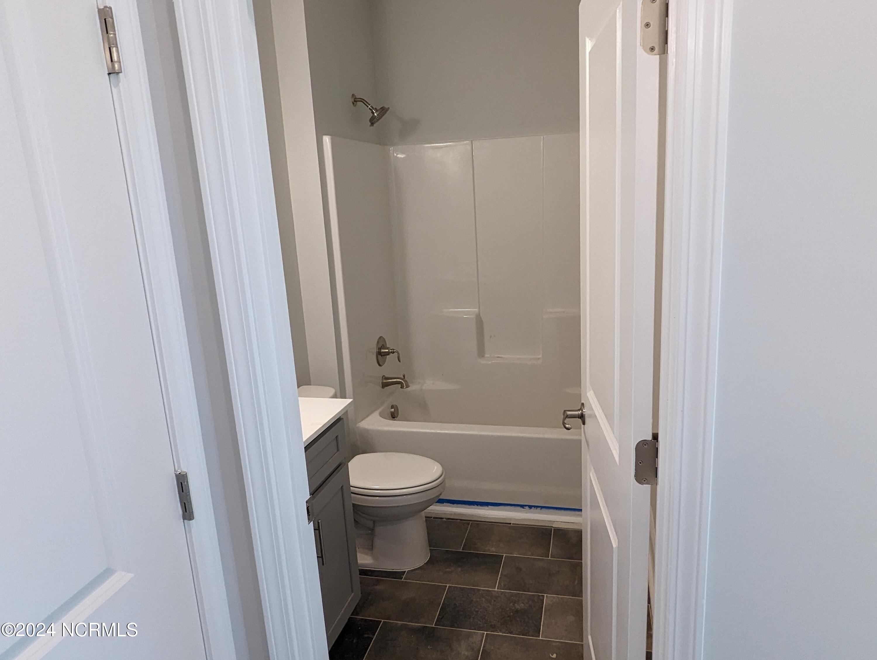 716 Greenwich Place Property Photo 8