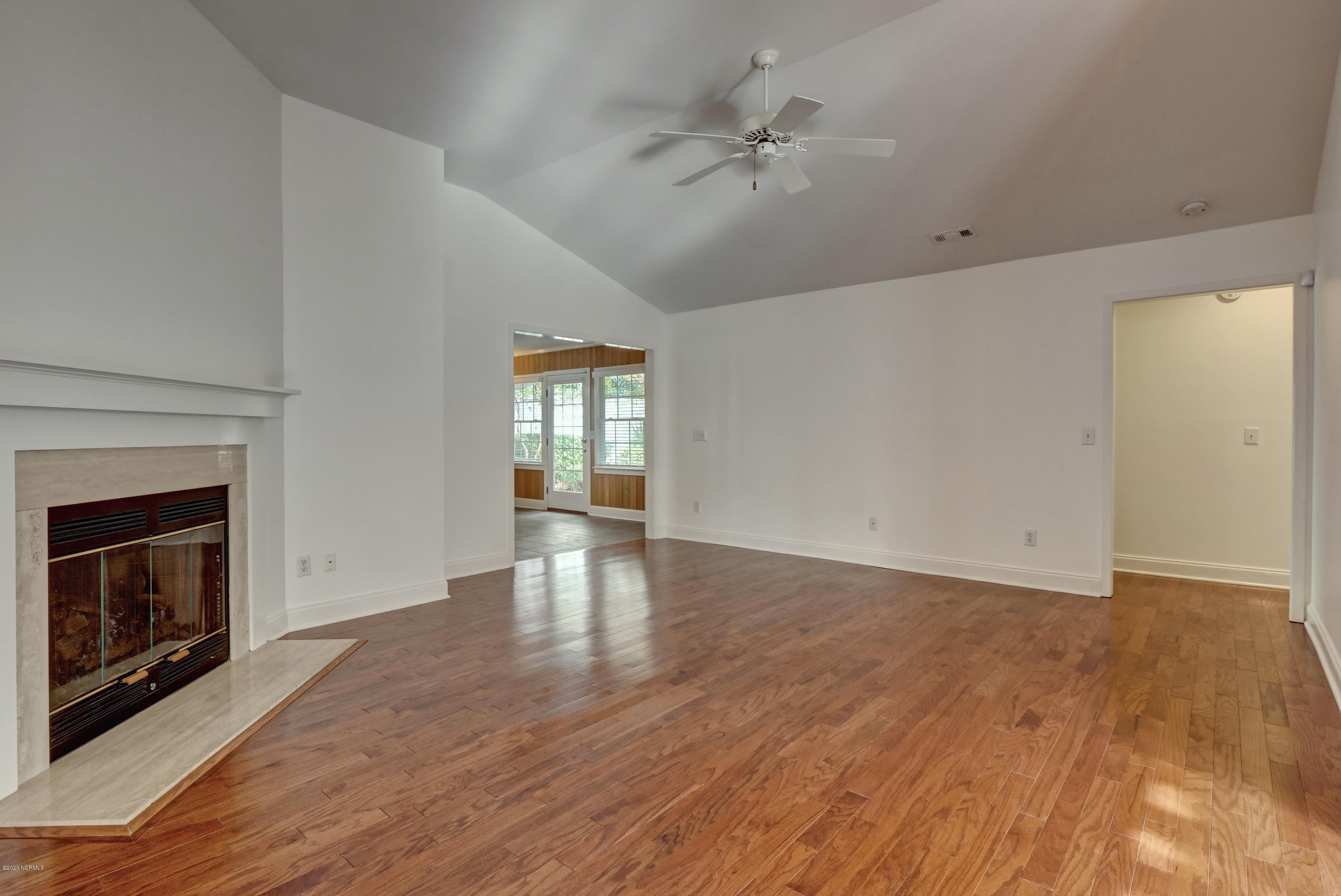 1305 Clipper Lane Property Photo 7