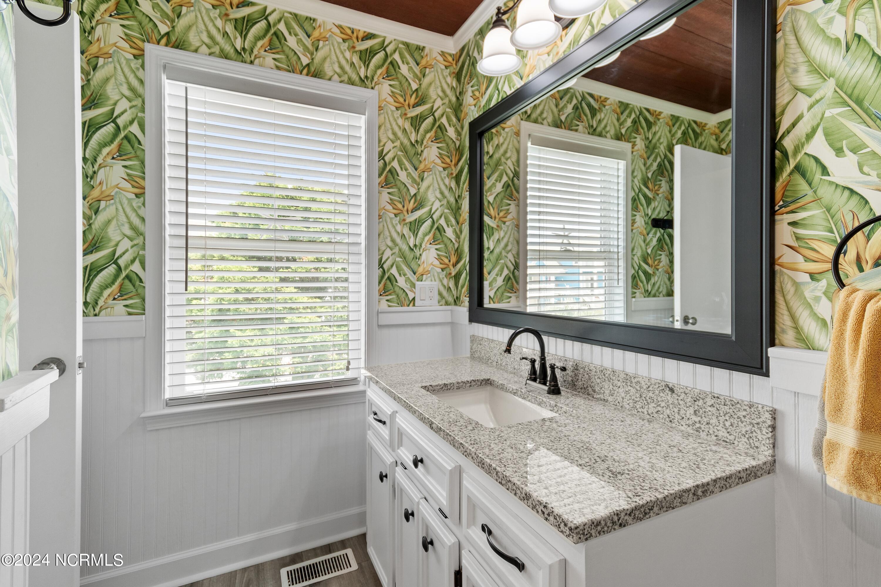 142 Carolina Avenue Property Photo 30