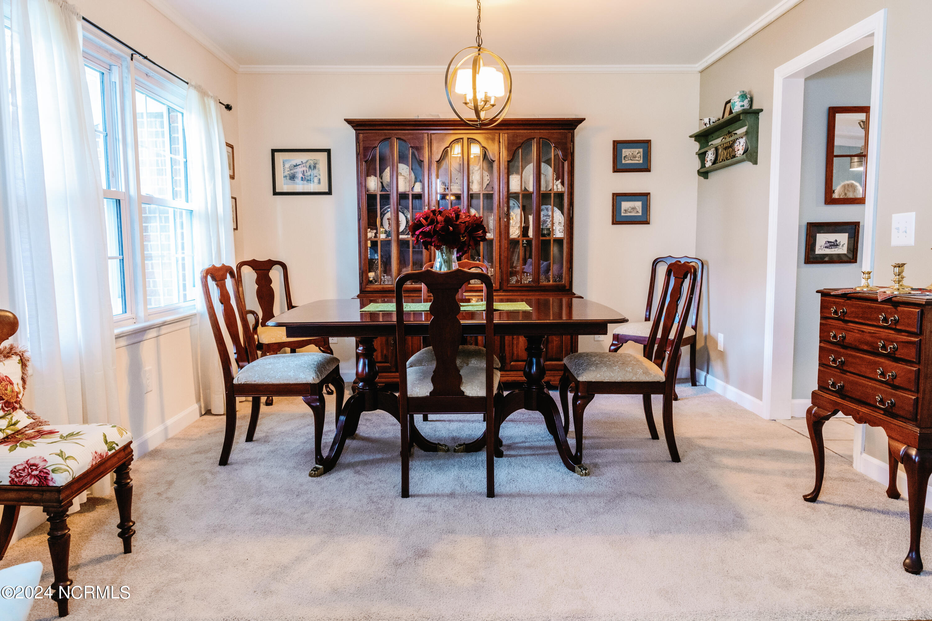 304 Williamsburg Road Property Photo 14