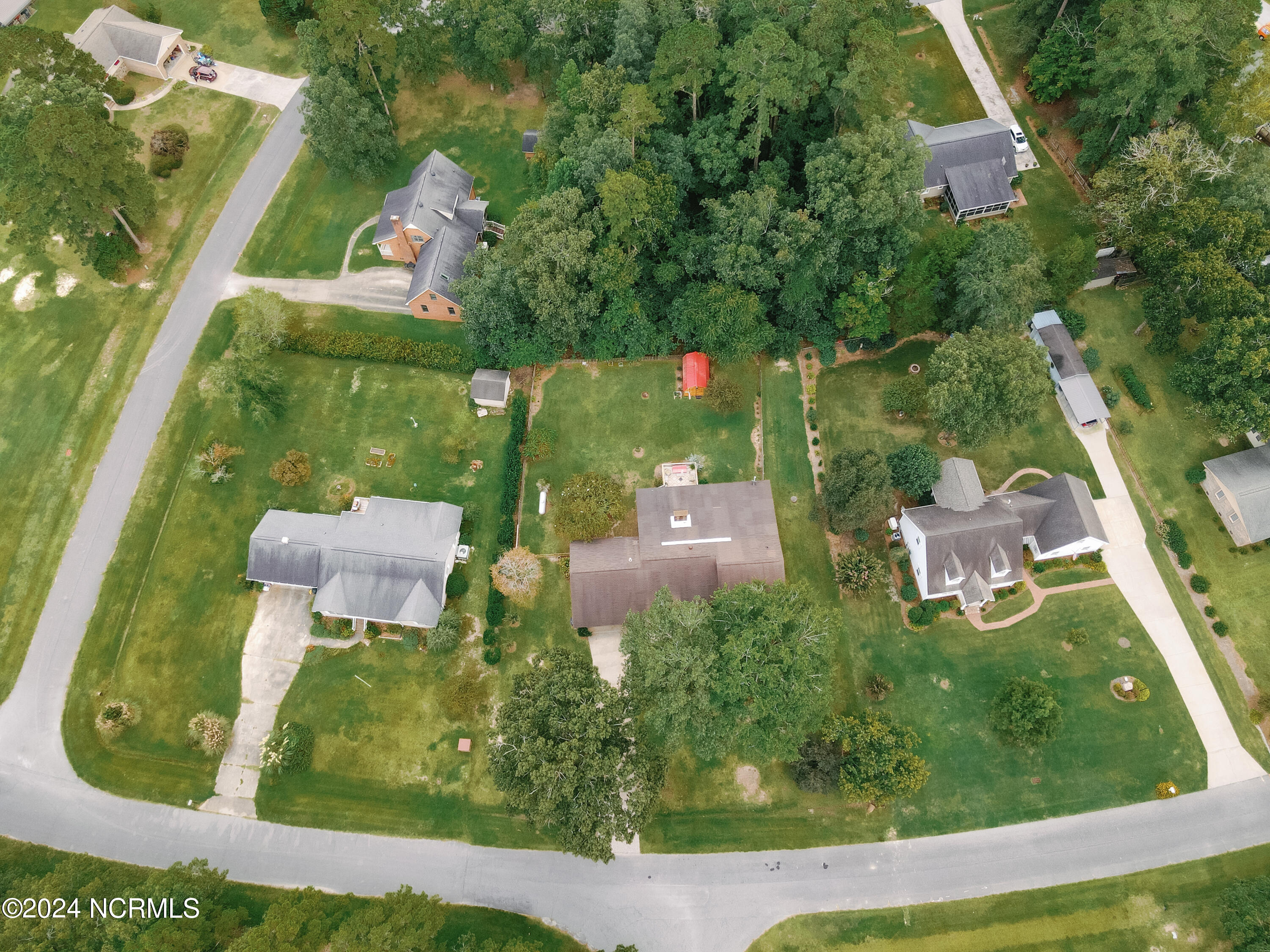 304 Williamsburg Road Property Photo 30