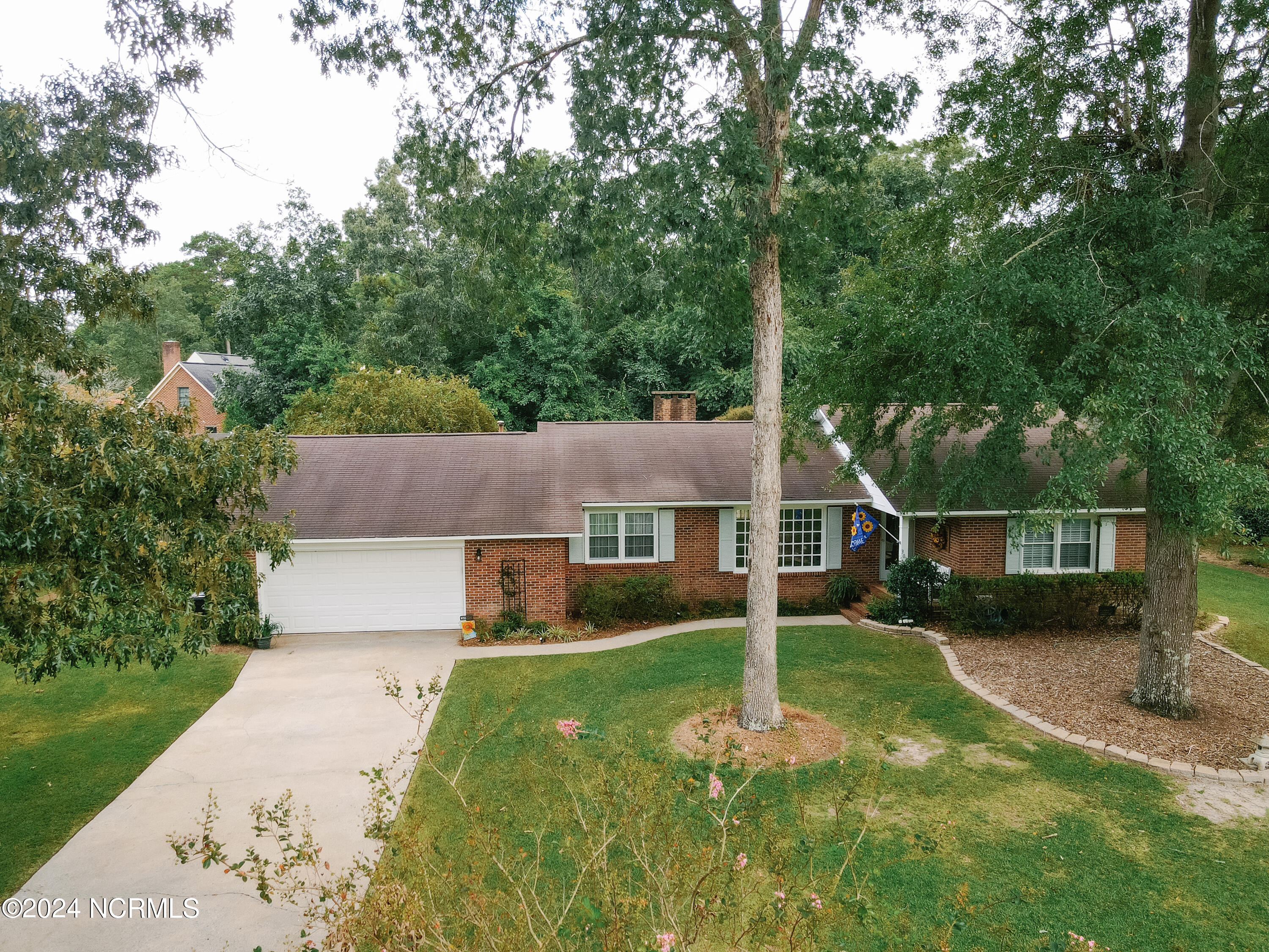 304 Williamsburg Road Property Photo 36