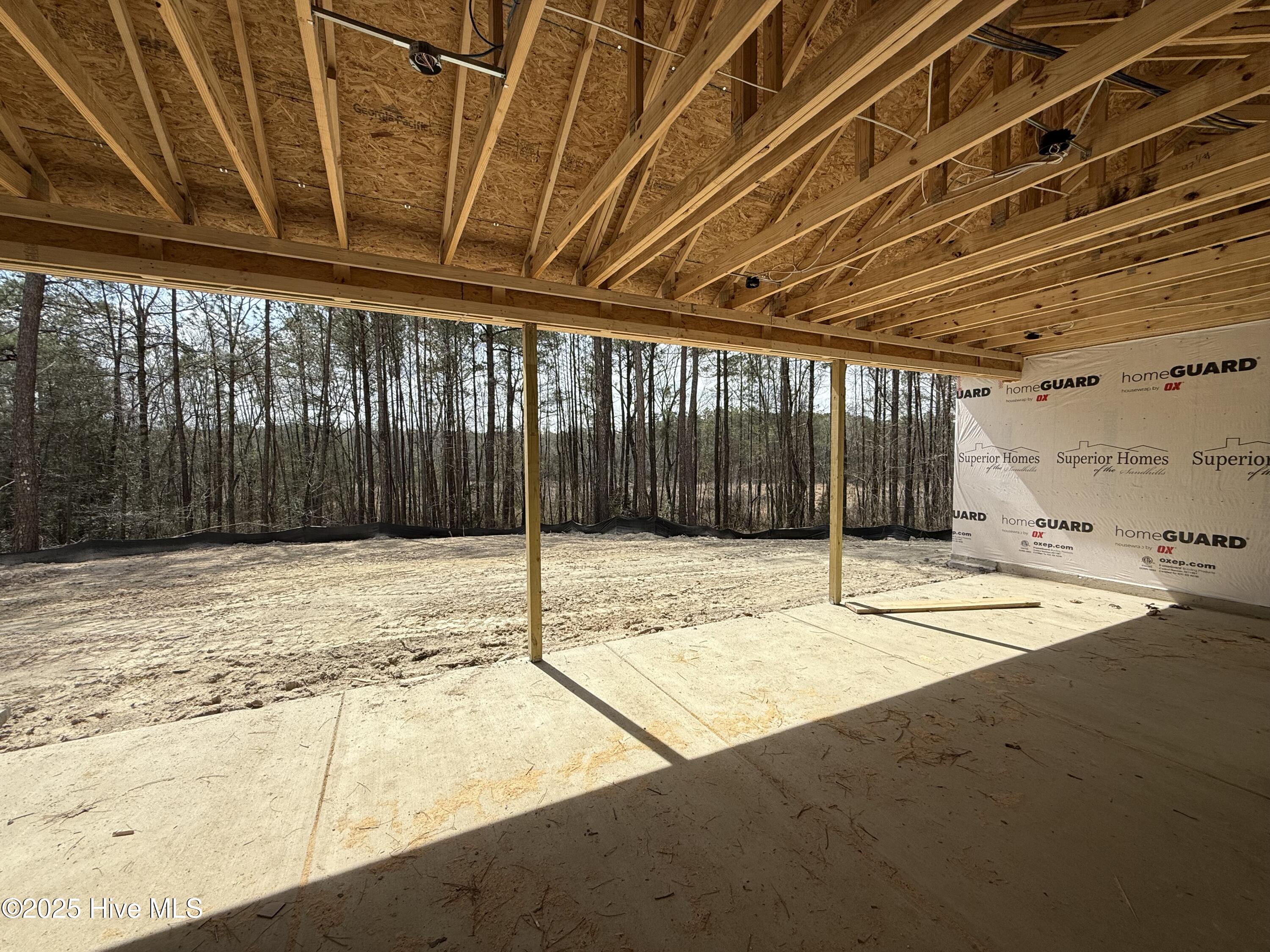1275 Cameron Hill Road Property Photo 4