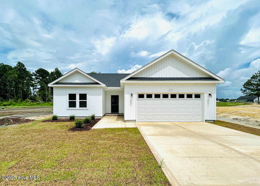 103 Killis Boulevard Property Photo 1