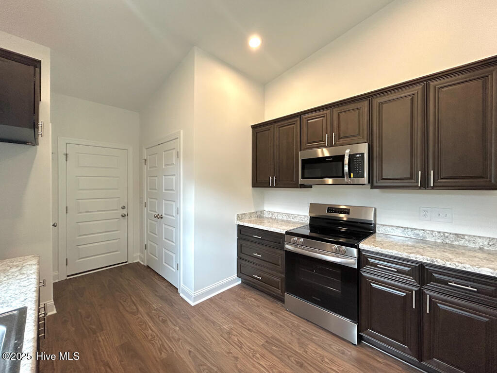 103 Killis Boulevard Property Photo 19